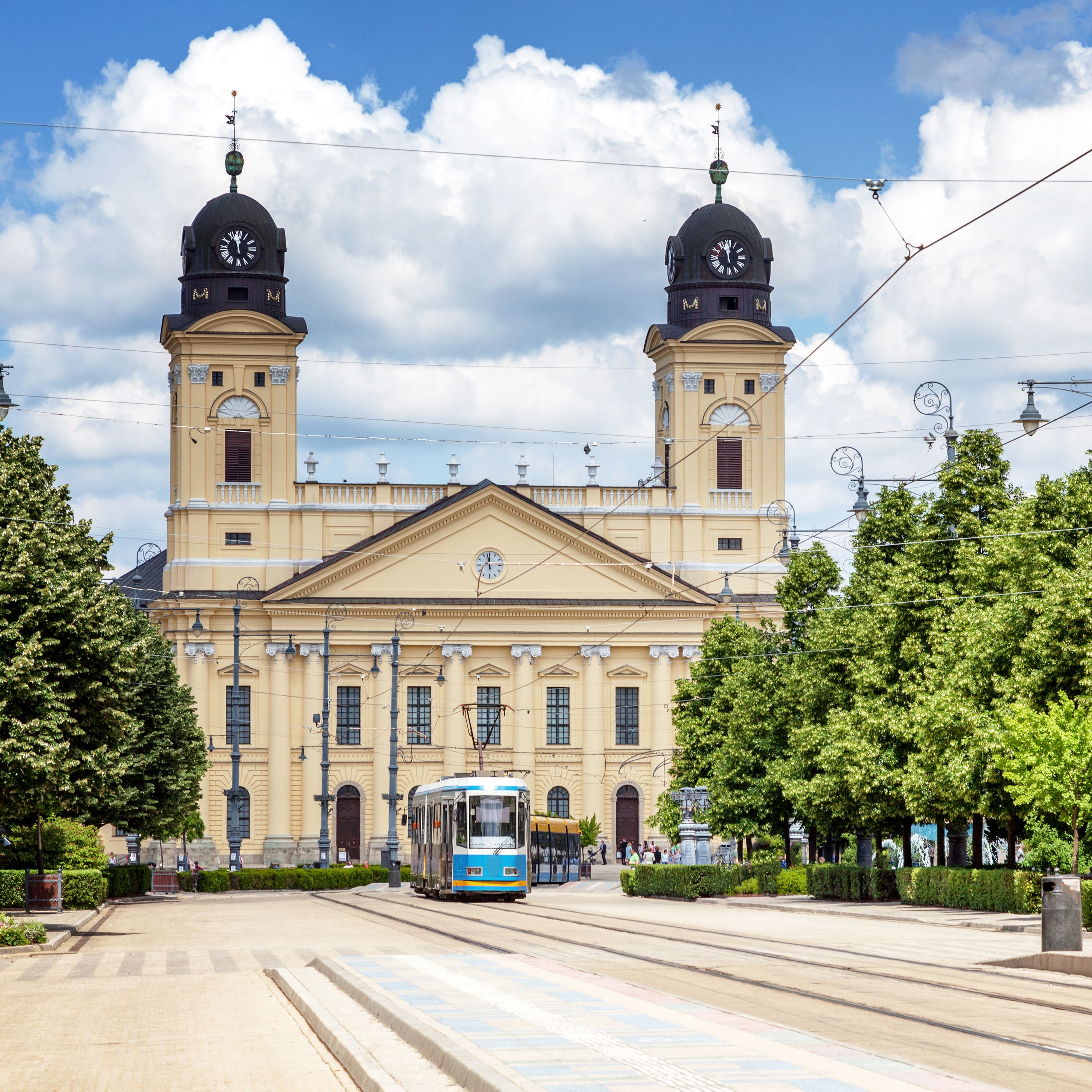 დებრეცენი