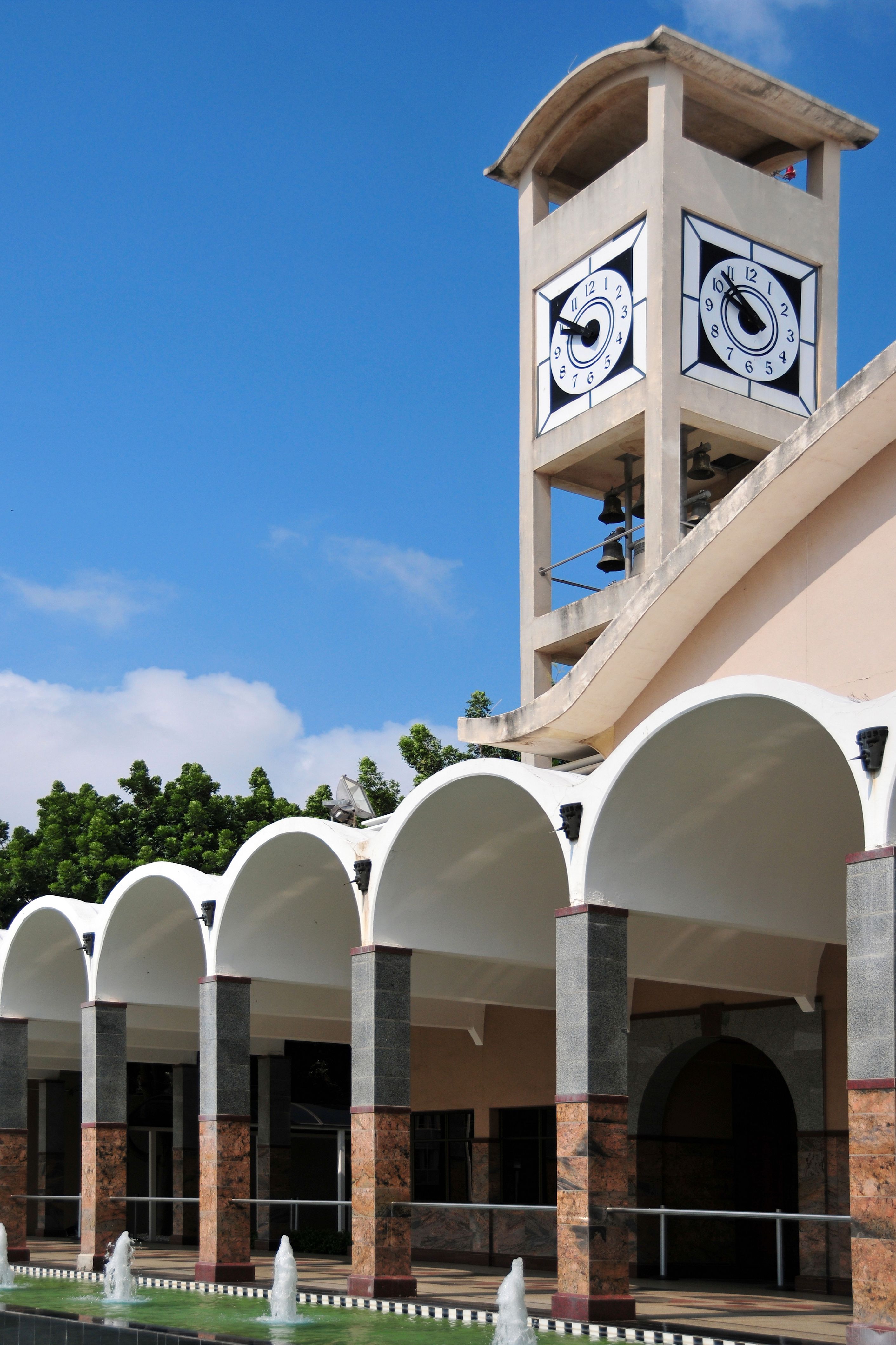 გაბორნოე