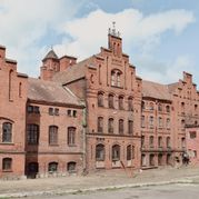 Побывать в рыцарских замках