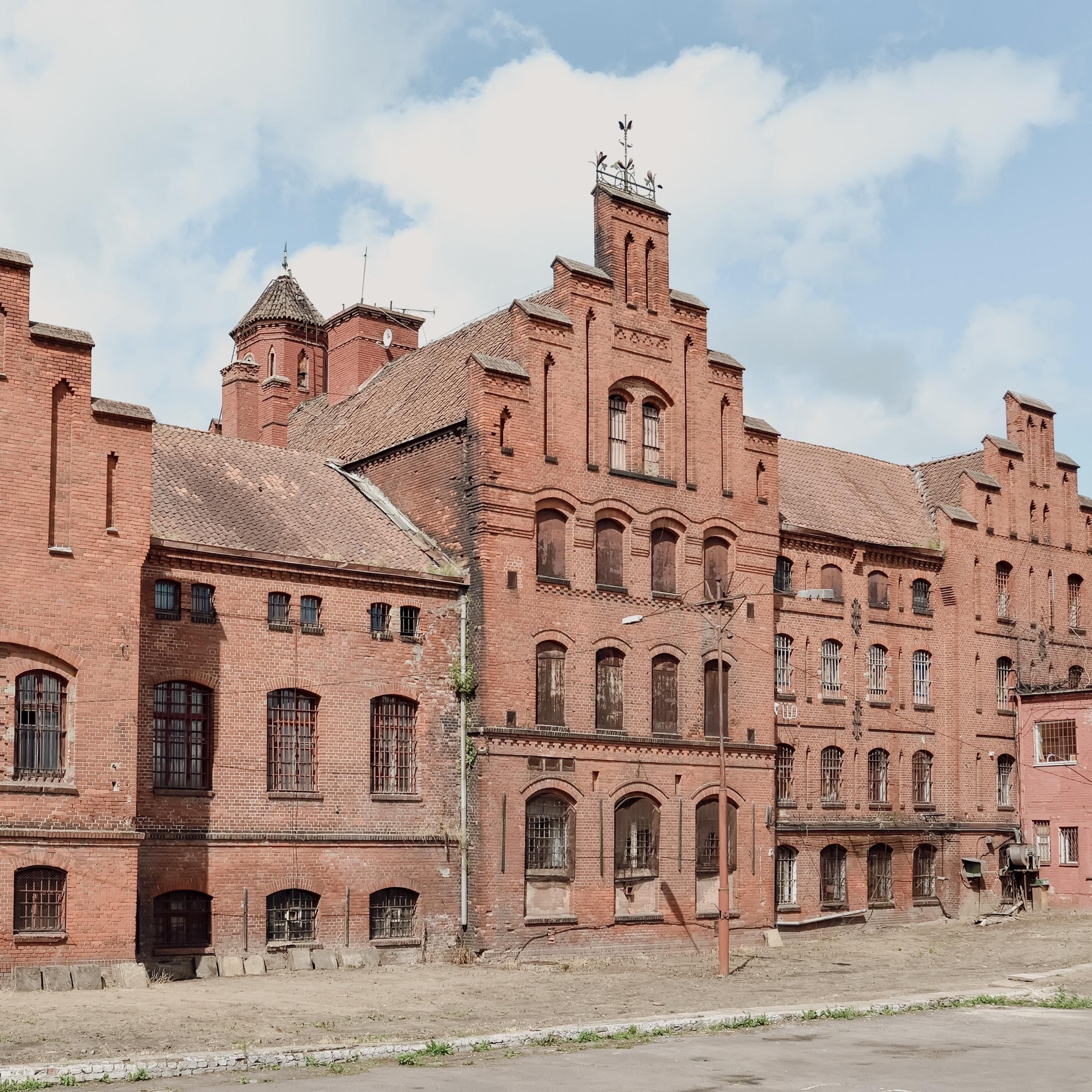 Побывать в рыцарских замках