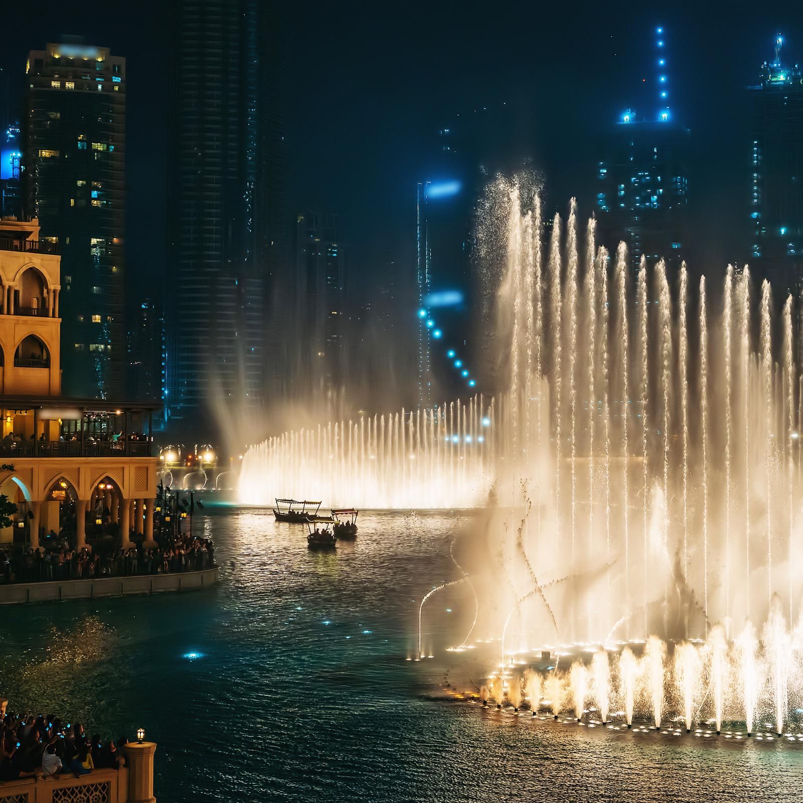 Поющий фонтан Дубай