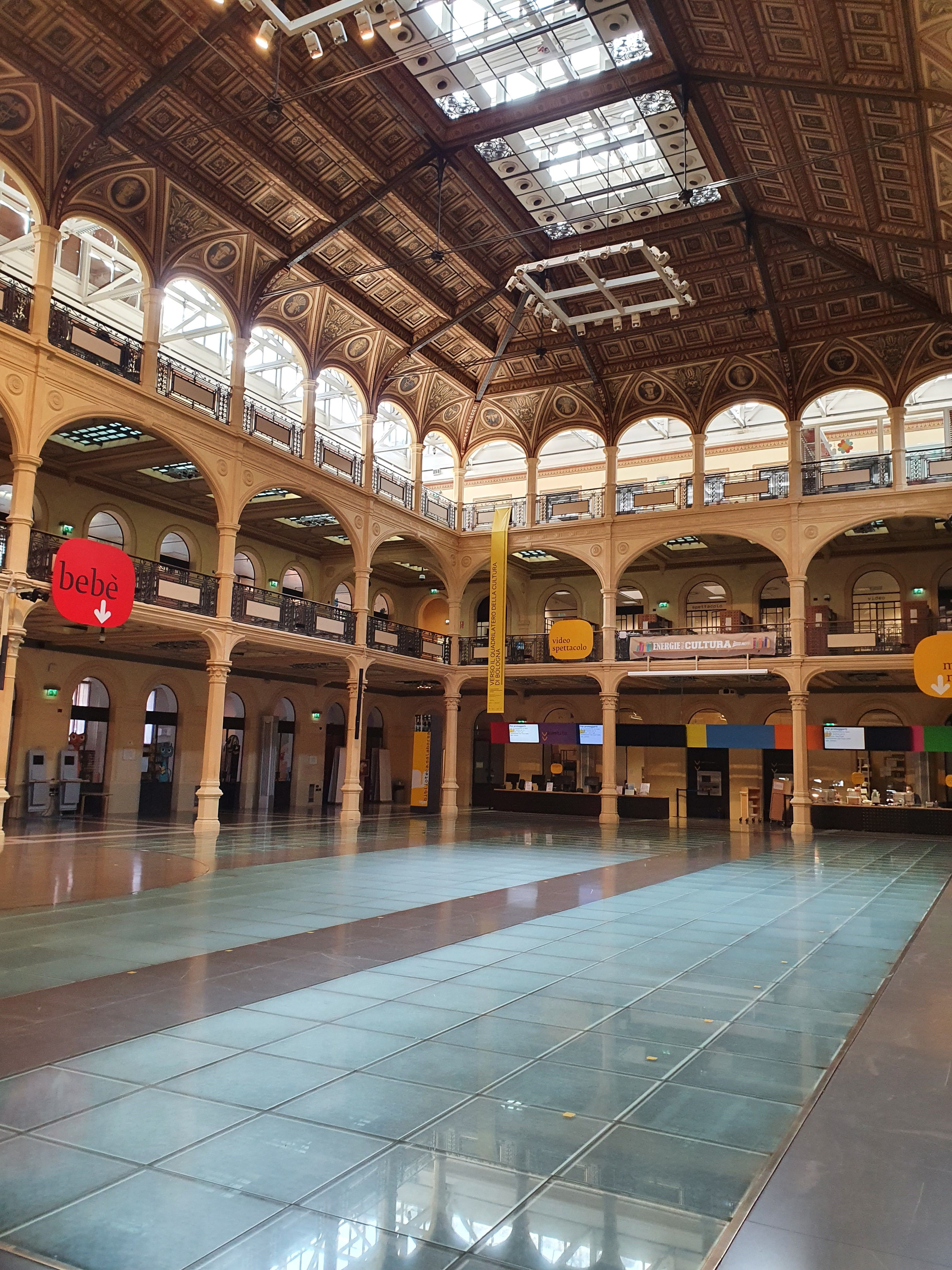 Библиотека Sala Borsa