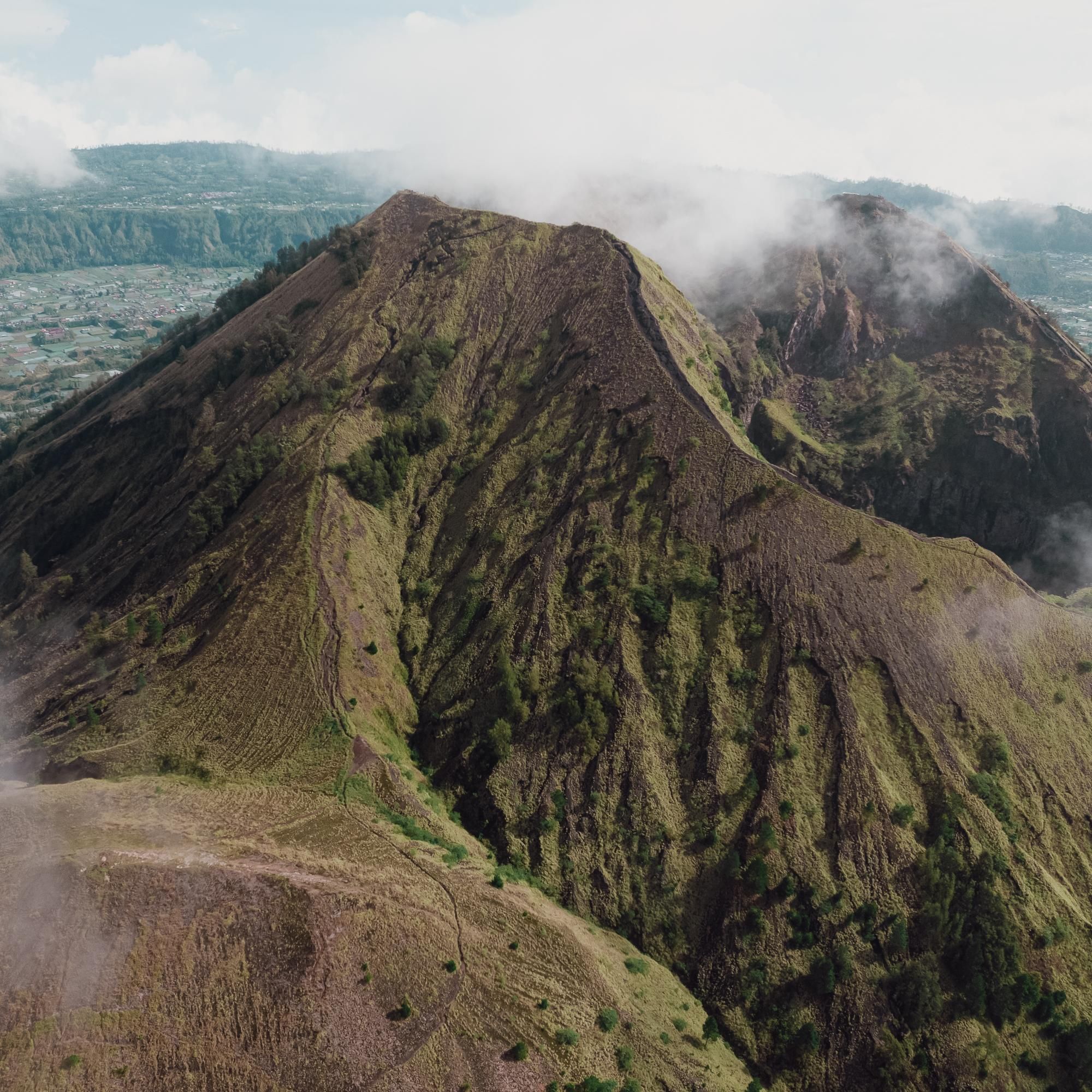 Подняться на вулкан Батур