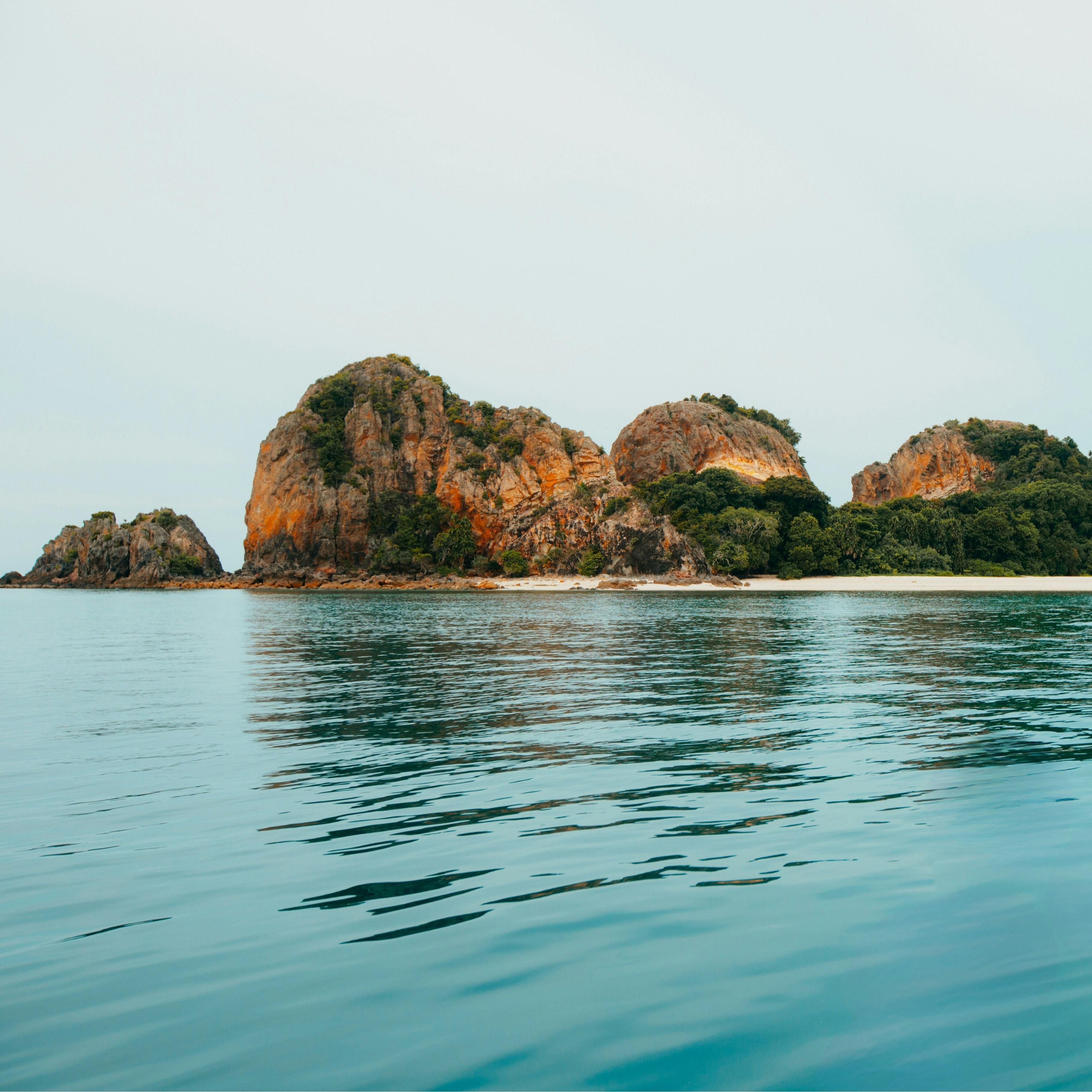 Уплыть к райским островам