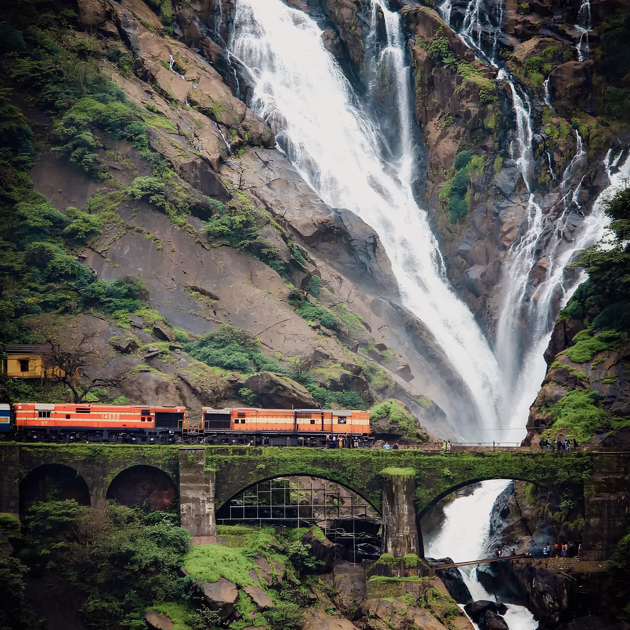 Водопад Дудхсагар