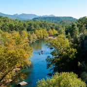 Проплыть по каньону на рафте