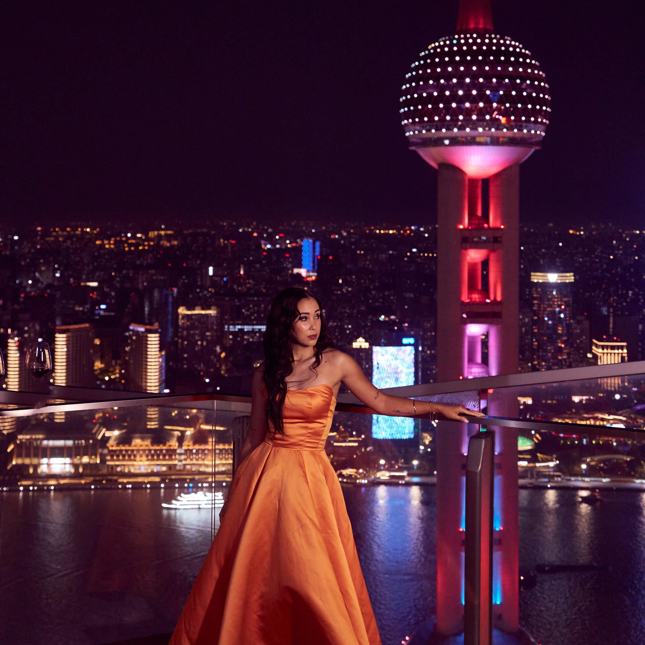 Бар в отеле Ritz Carlton