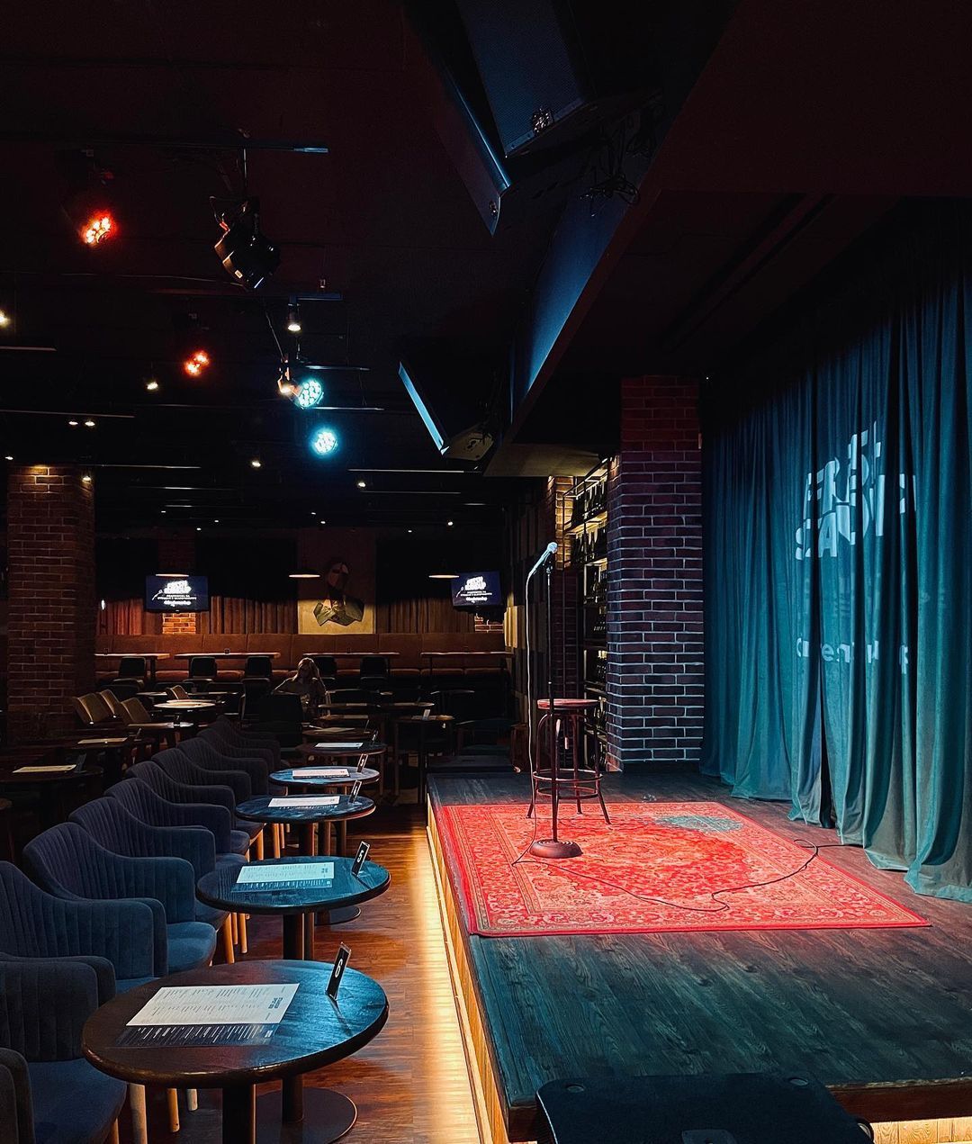 Клуб StandUp Spot