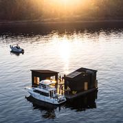 Попариться в бане на воде