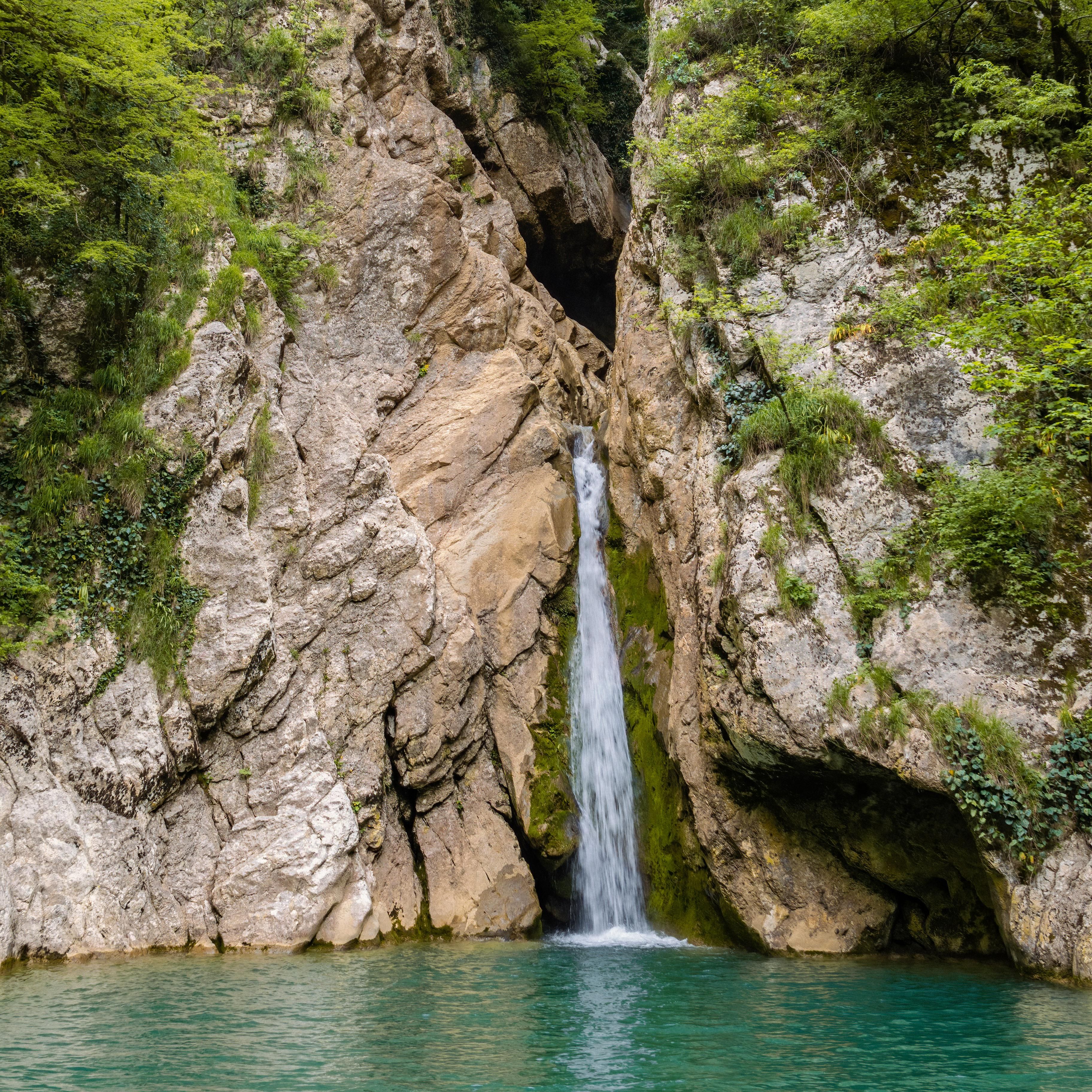 Агурские водопады
