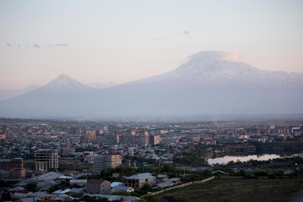 Таулар және шарап