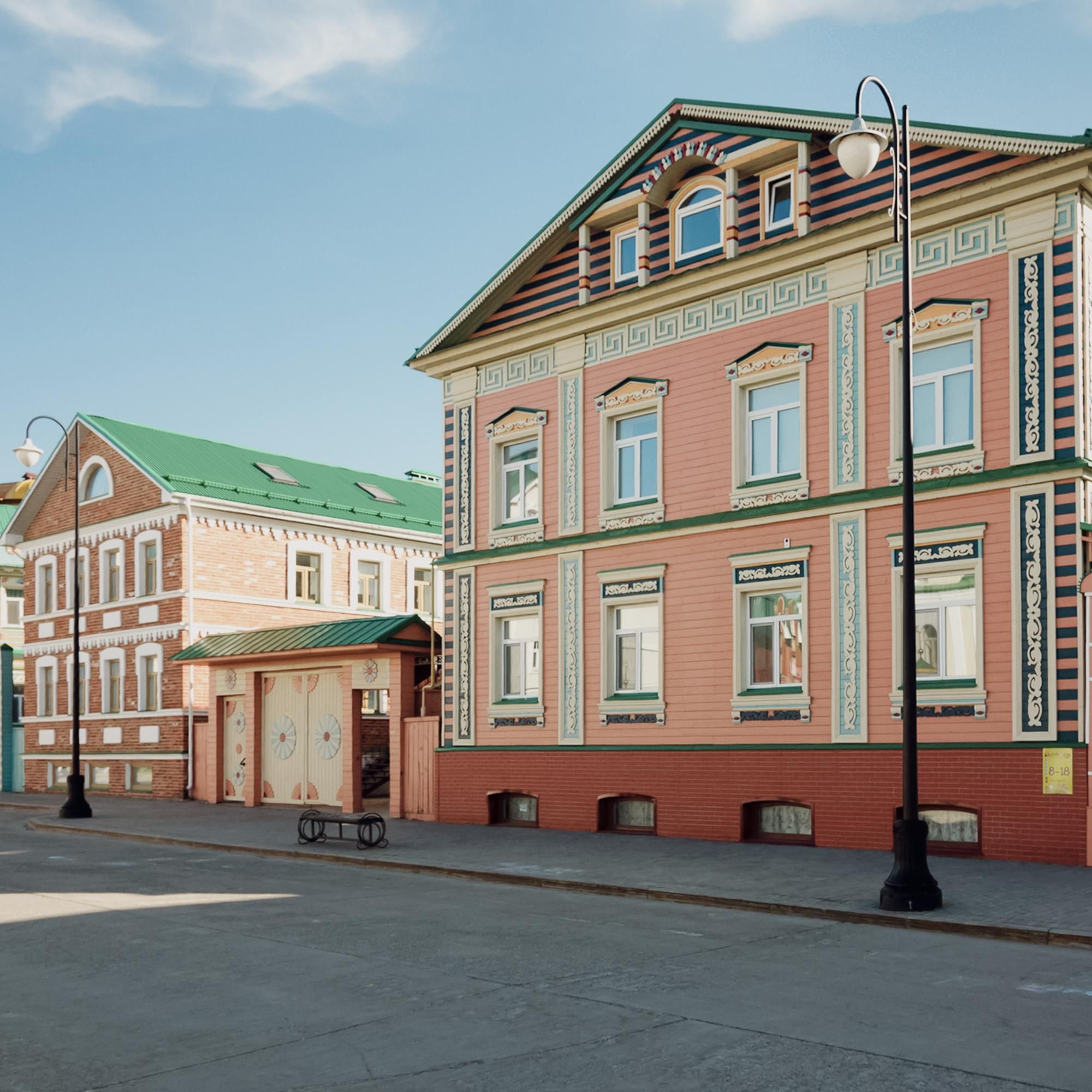 Заглянуть в древнейшую часть города