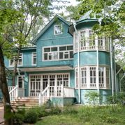 Поглазеть на дачи в Переделкине