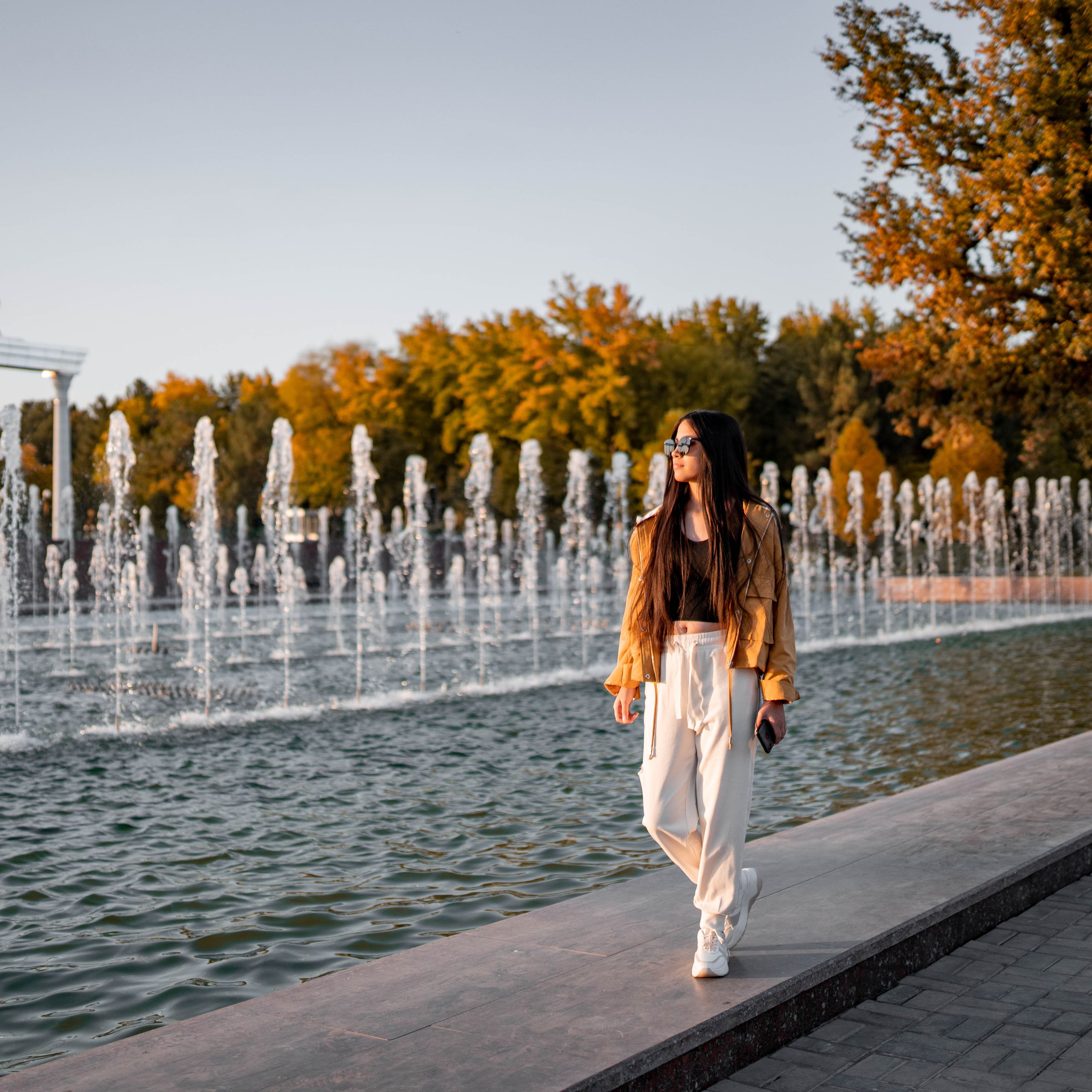 Мустакиллик алаңындағы субұрқақ