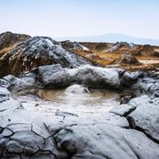 Увидеть грязевые вулканы