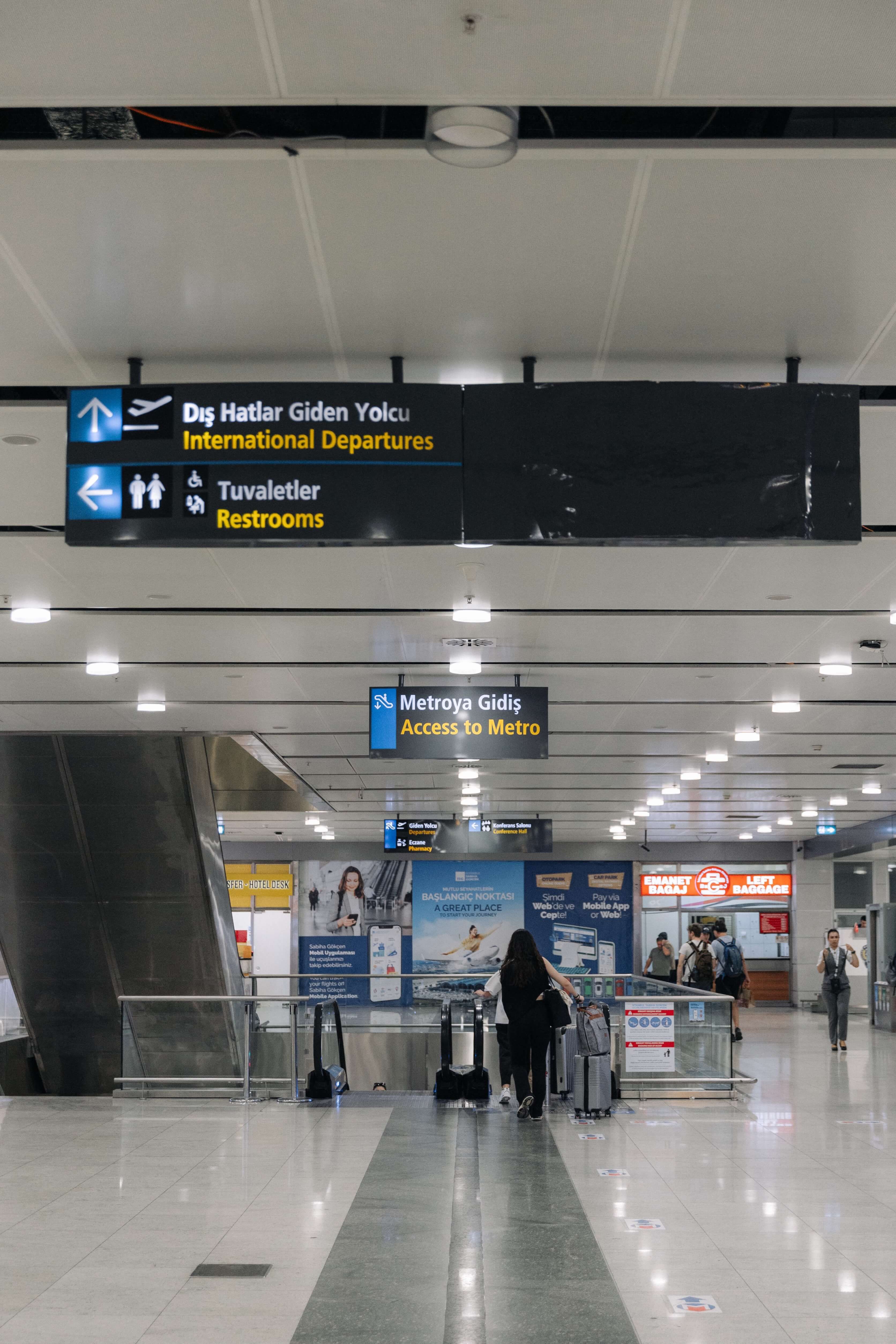 Метро в Стамбуле