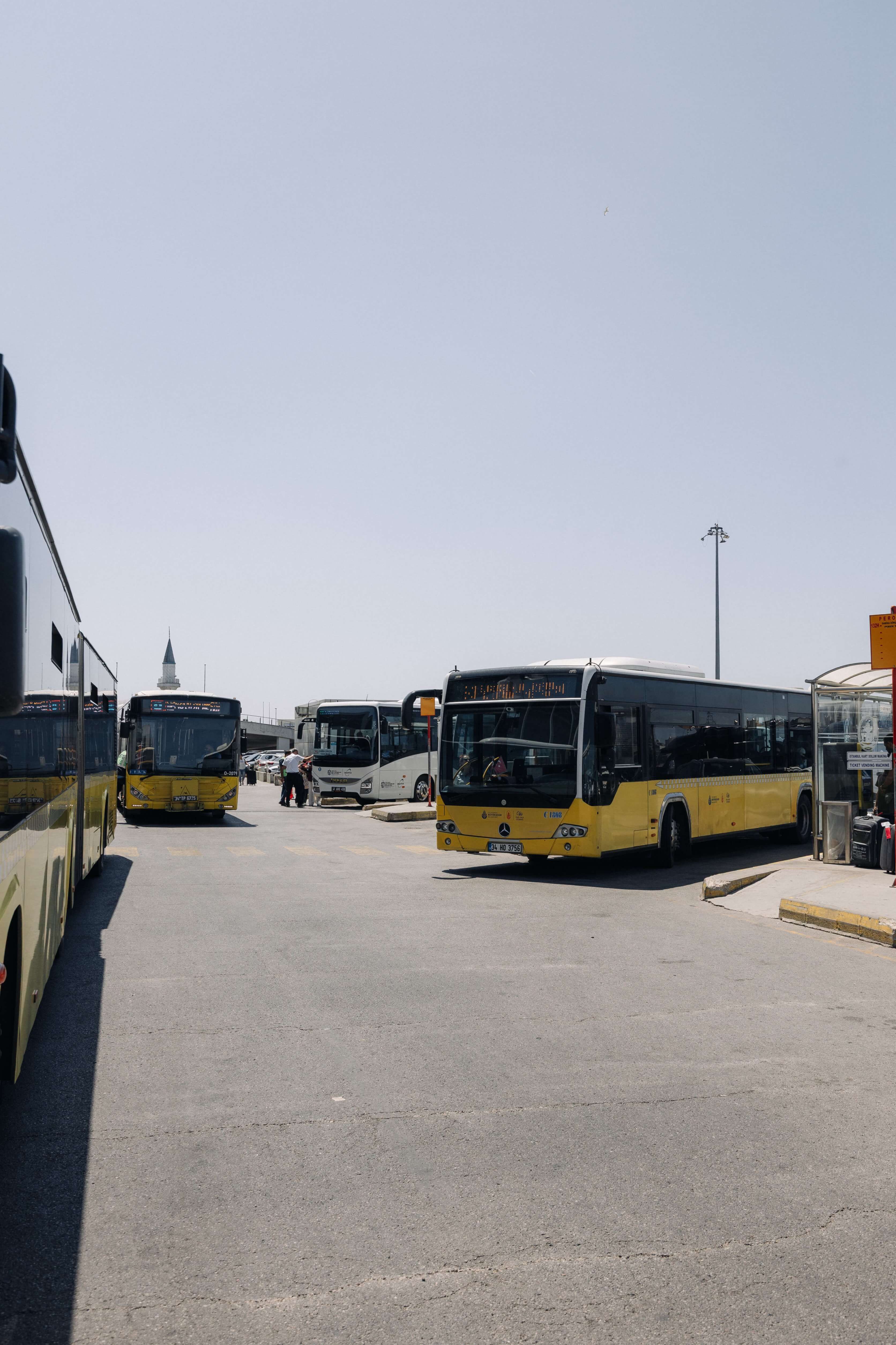 Транспорт в аэропорту в Стамбуле