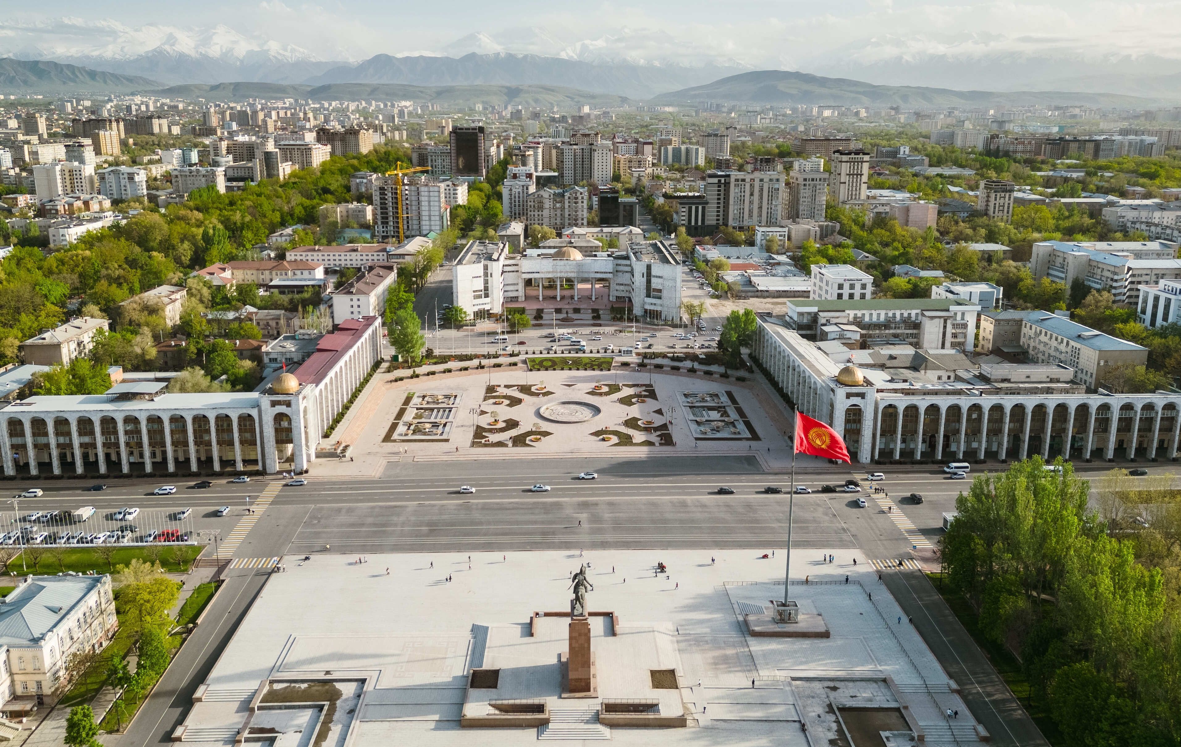 как открыть банковскую карты в Кыргызстане