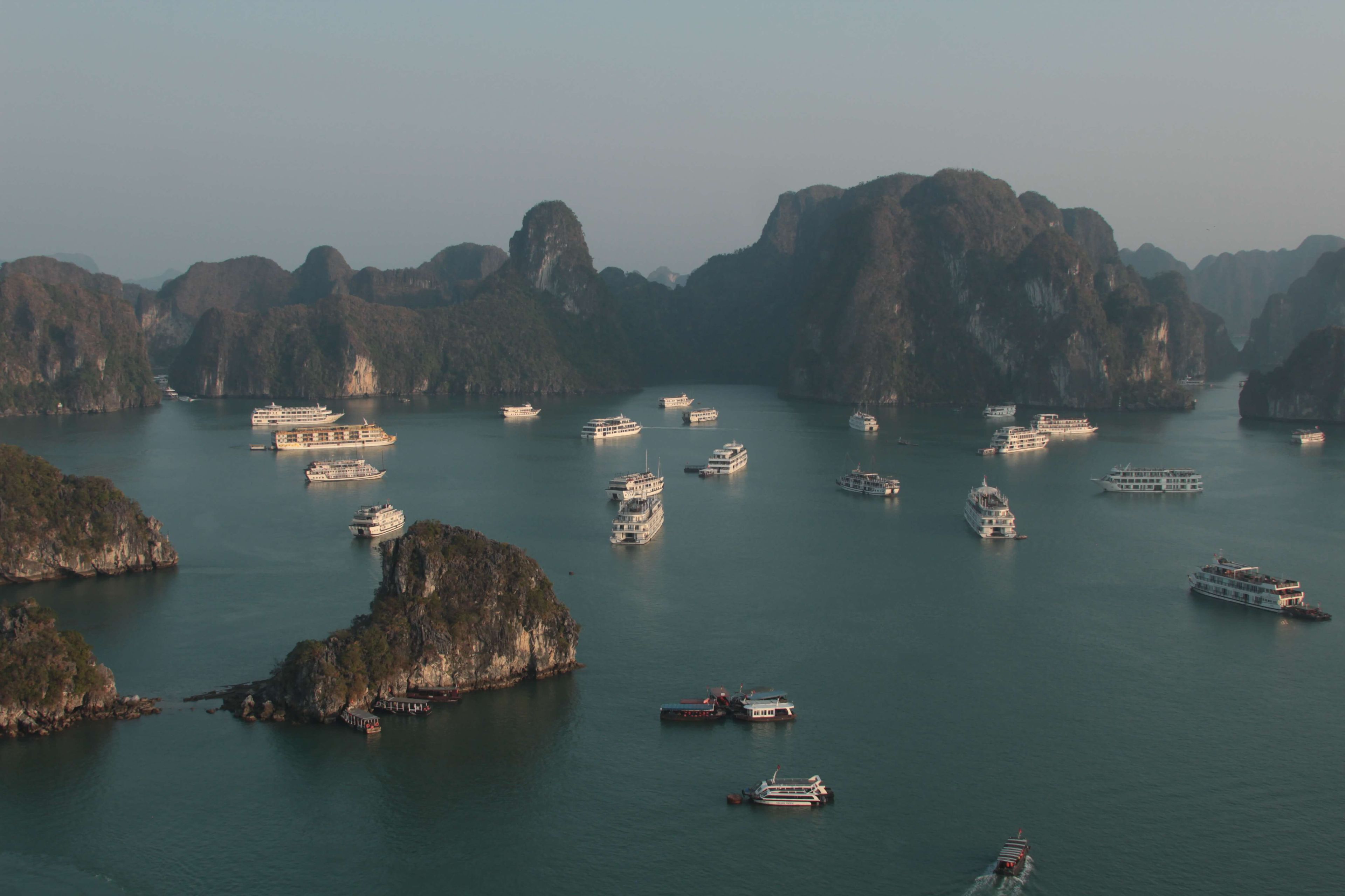 Бухта Халонг