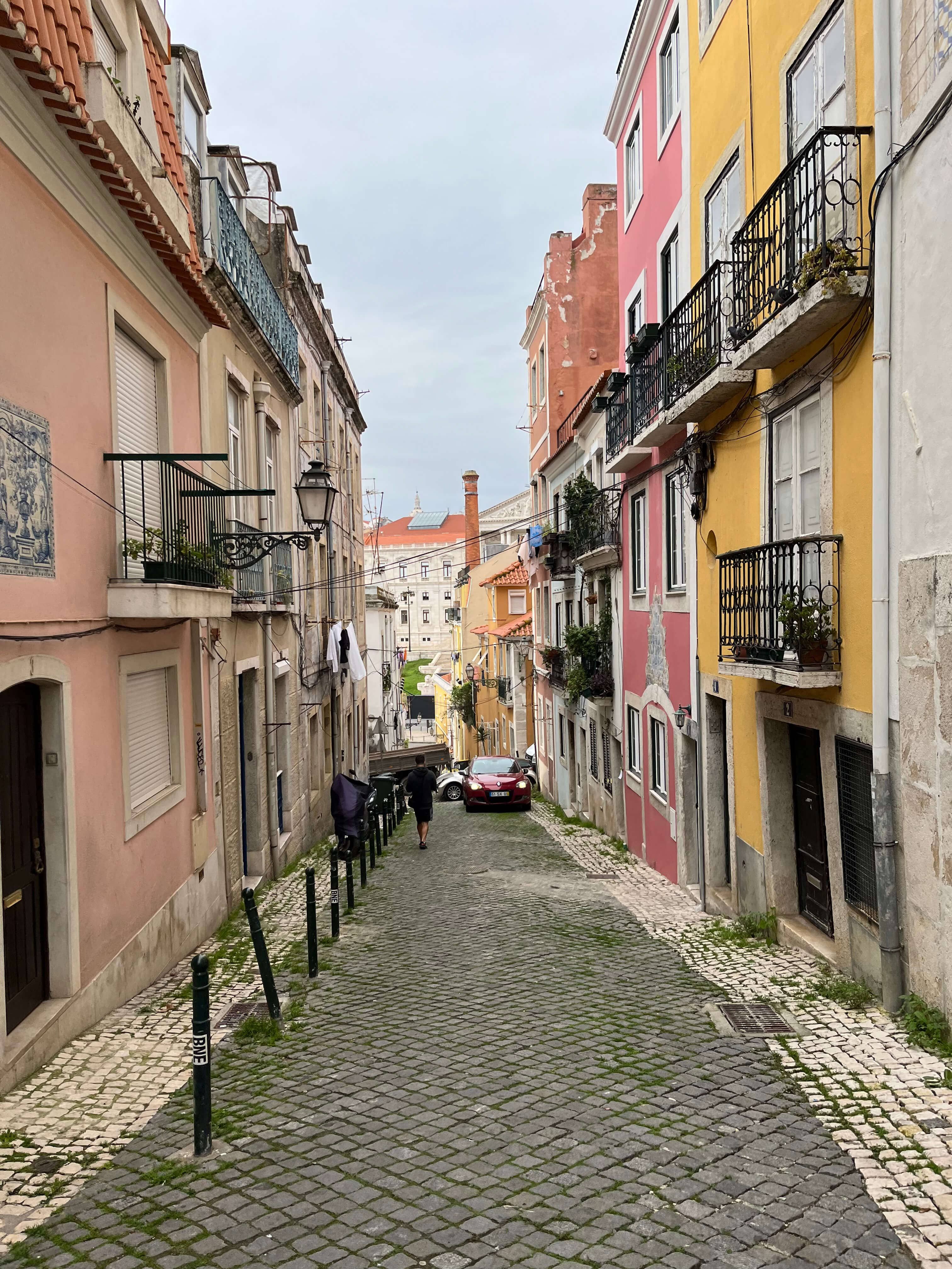Улица Лиссабоне