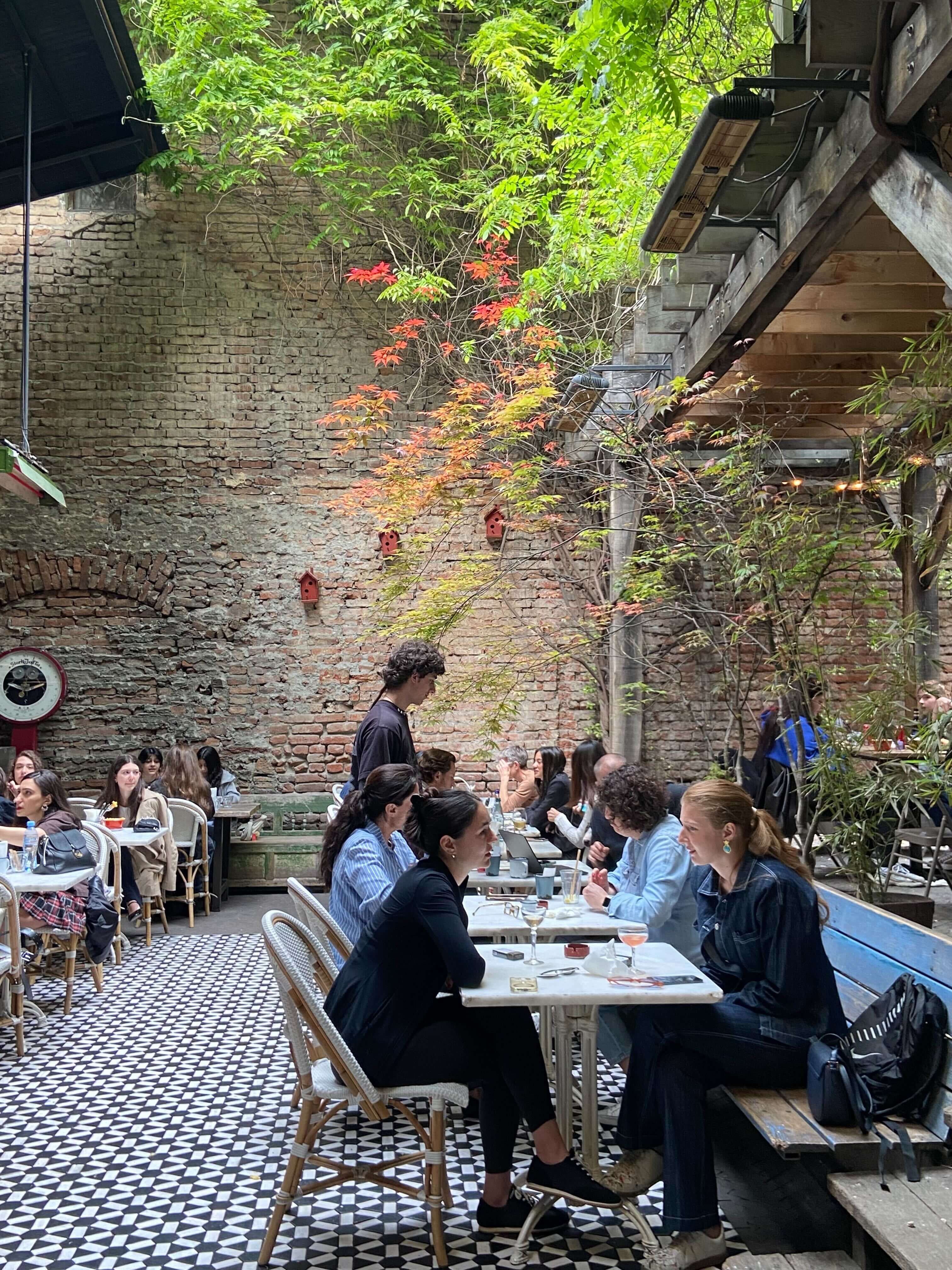 Кафе в Тбилиси