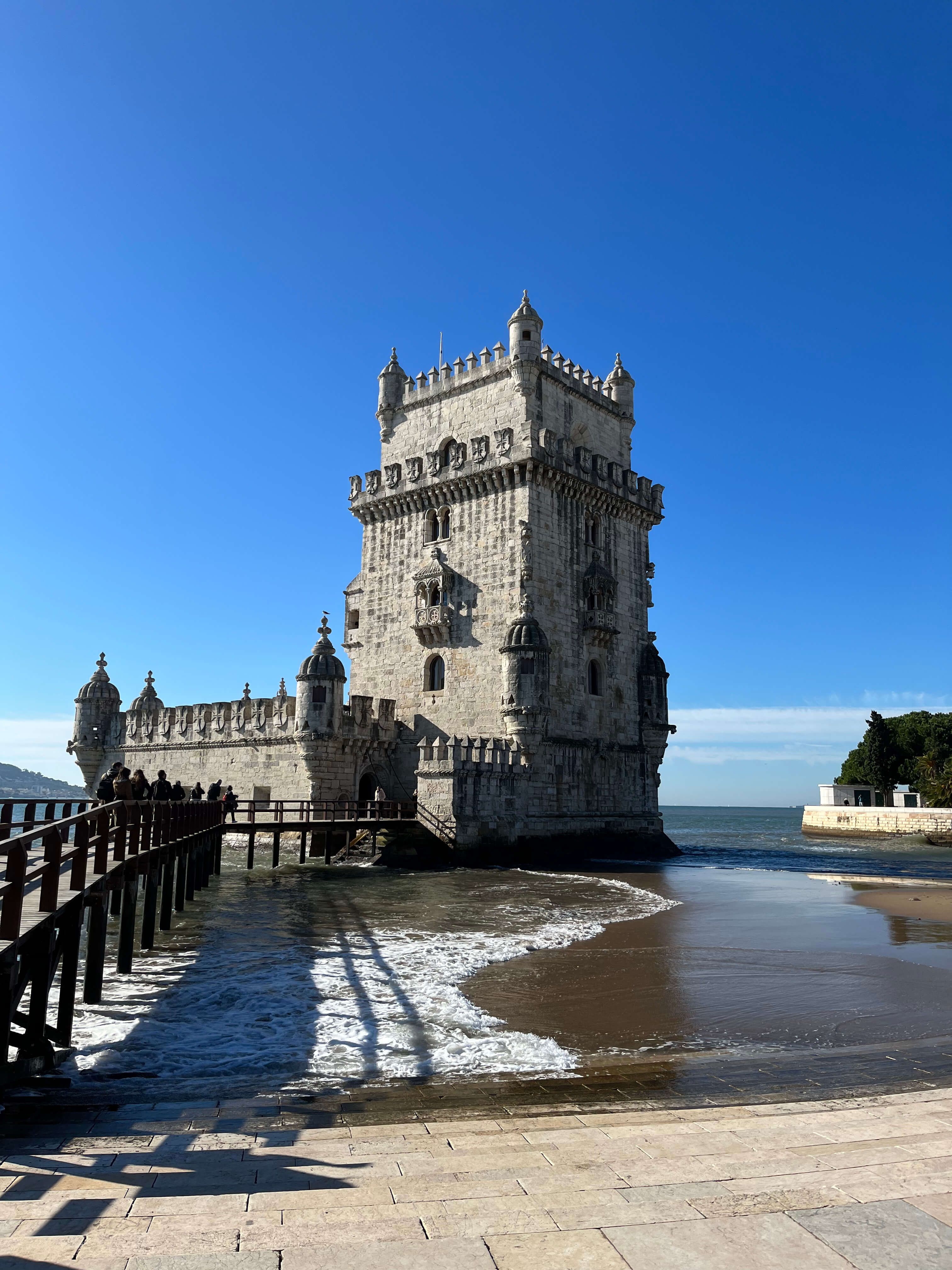 Замок в Лиссабоне