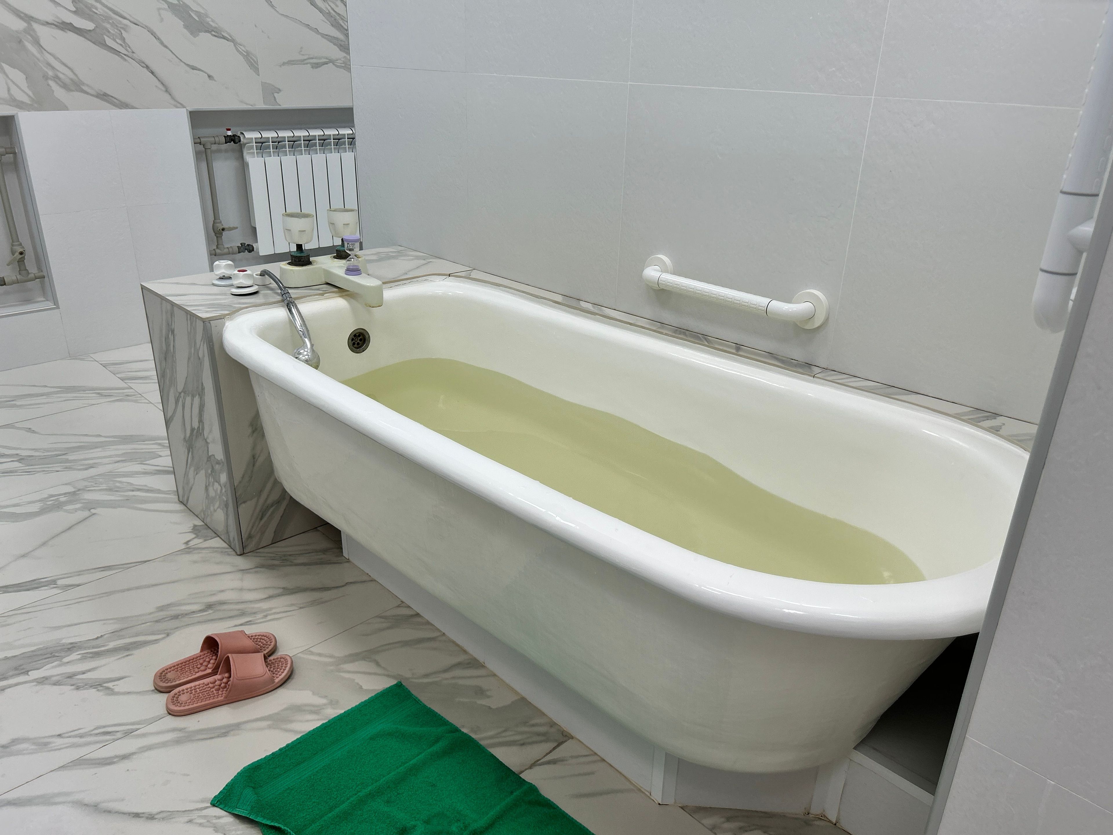 Минеральная ванна