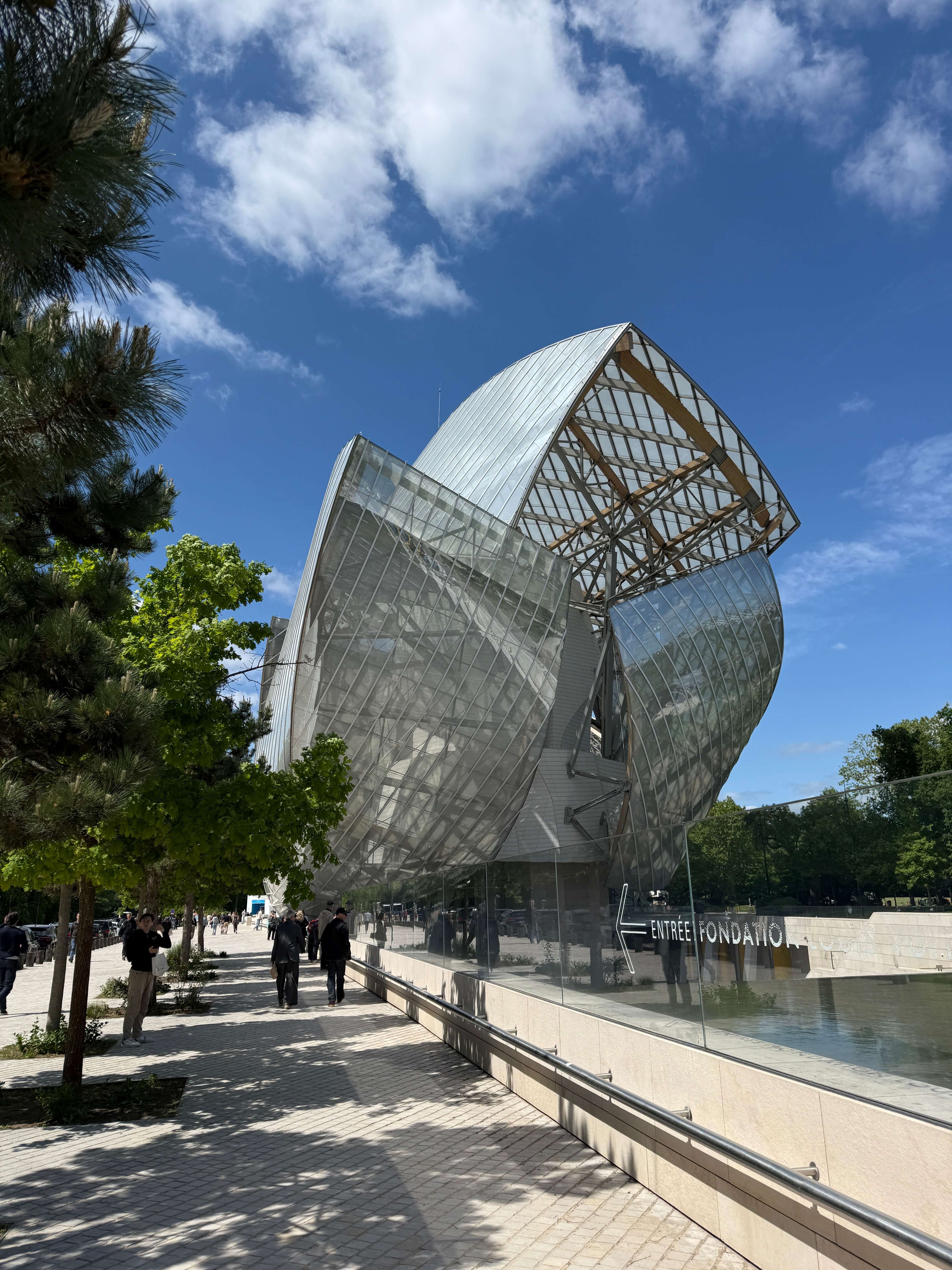 Фонд Louis Vuitton в Париже