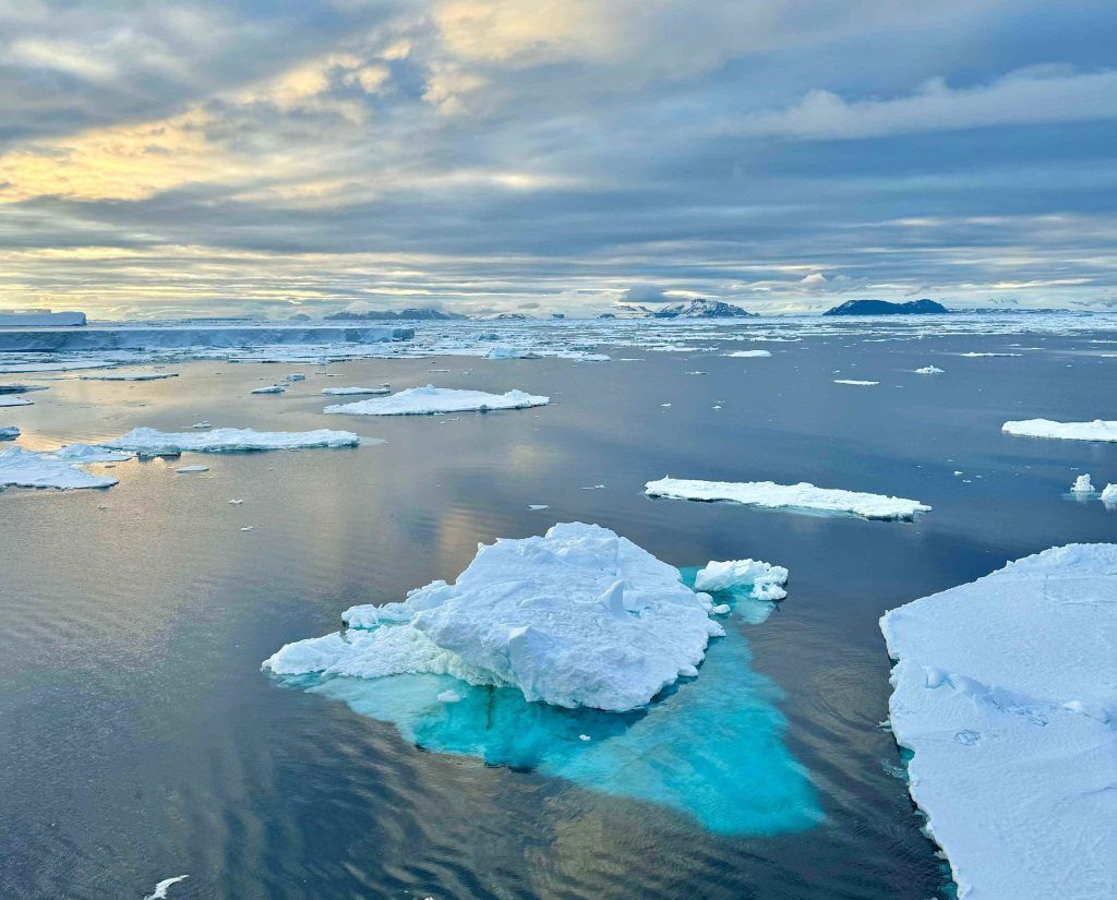 Лед в Антарктиде