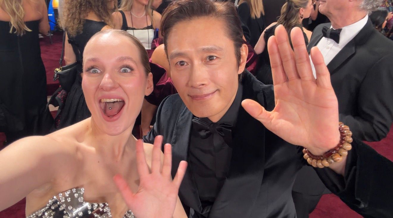 Настя Федько и Ли Бён-хон на премии «Золотой глобус»