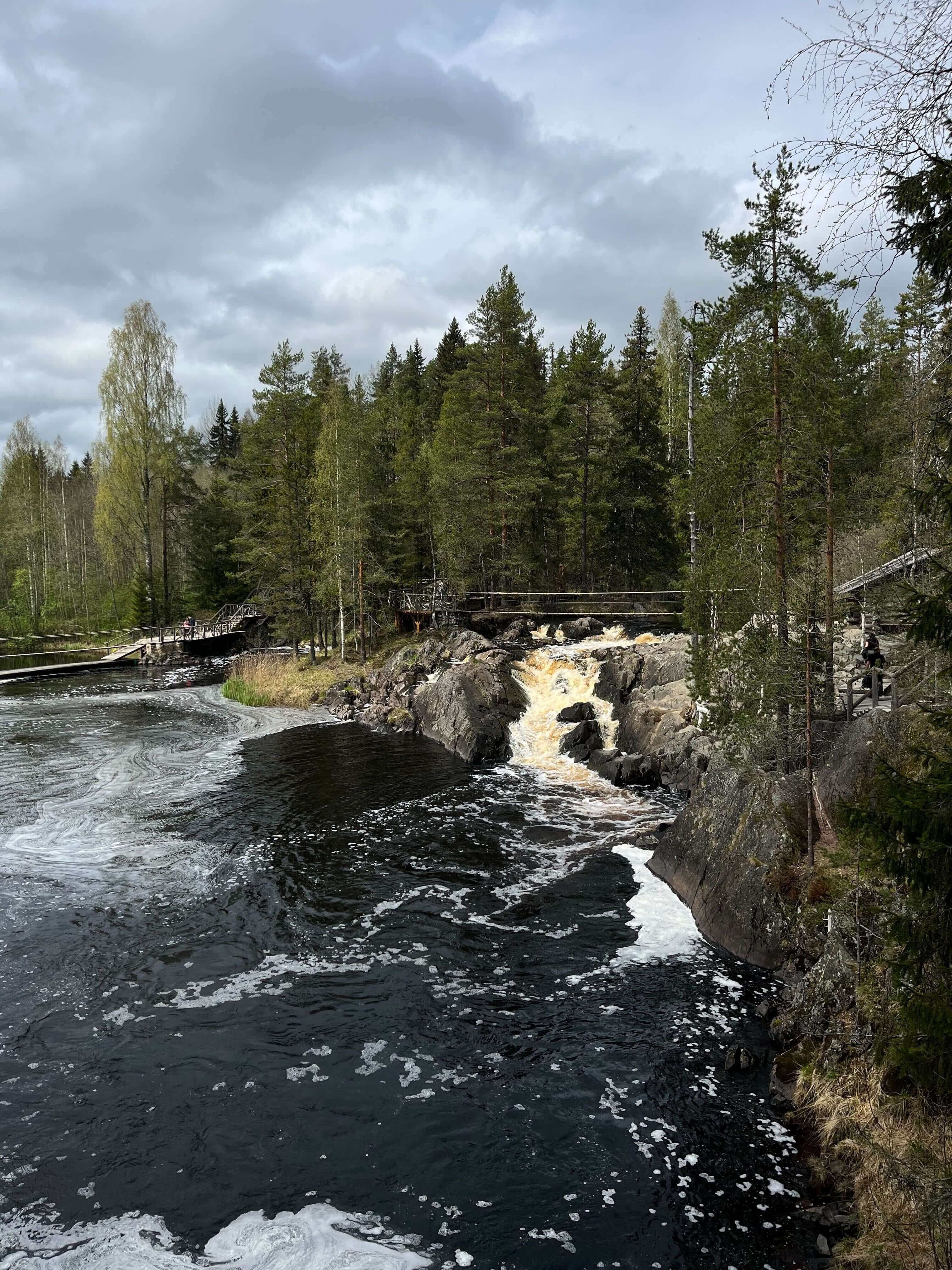 Рускеальские водопады