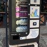 Автомат с кошачим кормом в Зеленоградске