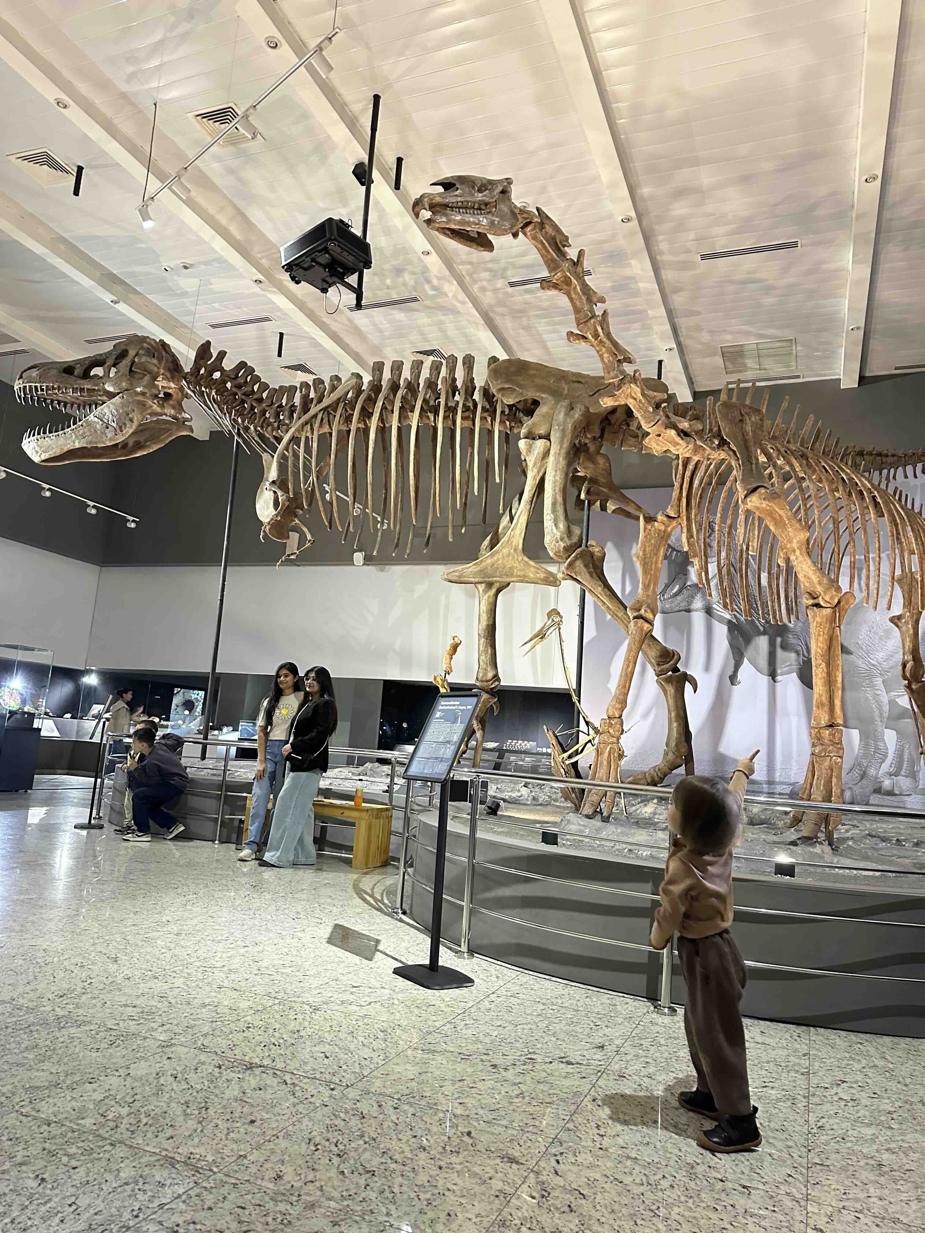 Где провести время с детьми в Астане: лучшие места для прогулок и развлечений