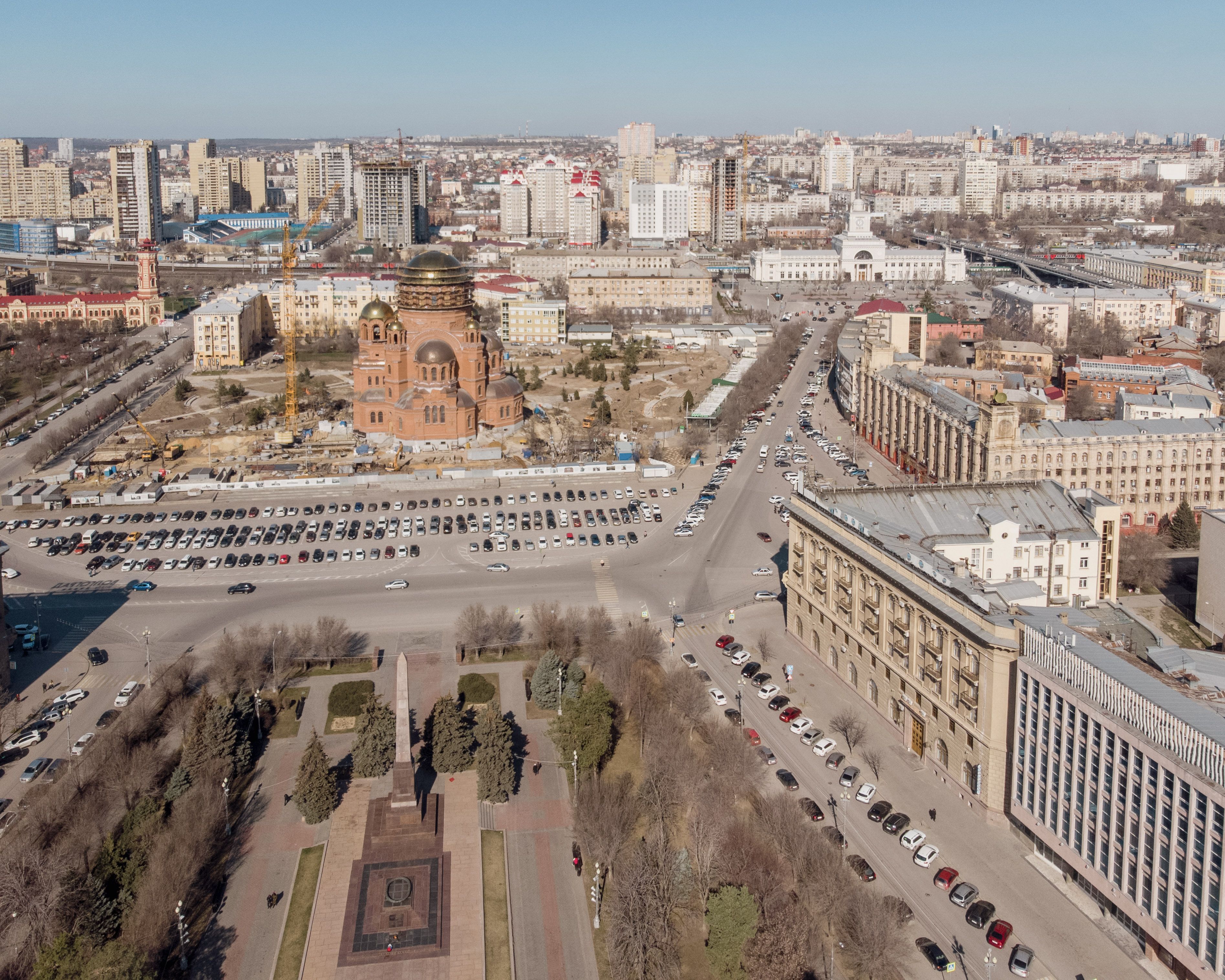 Площадь Павших Борцов.jpg