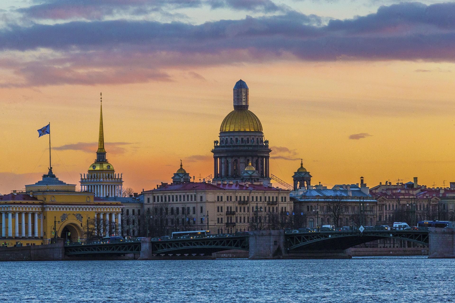 Санкт-Петербург летом