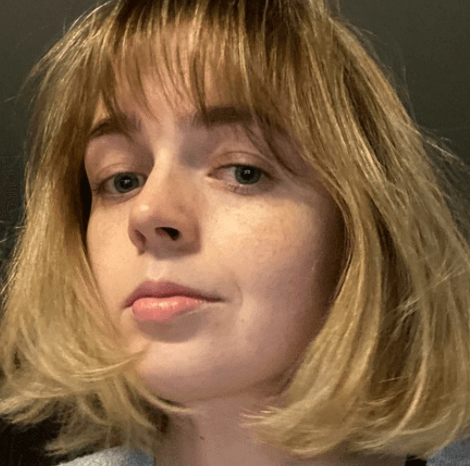 Алла Попова