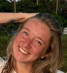 Елена Ащеулова