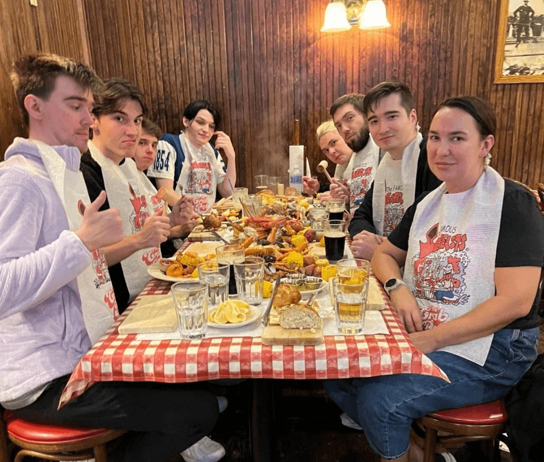 Люди в ресторане