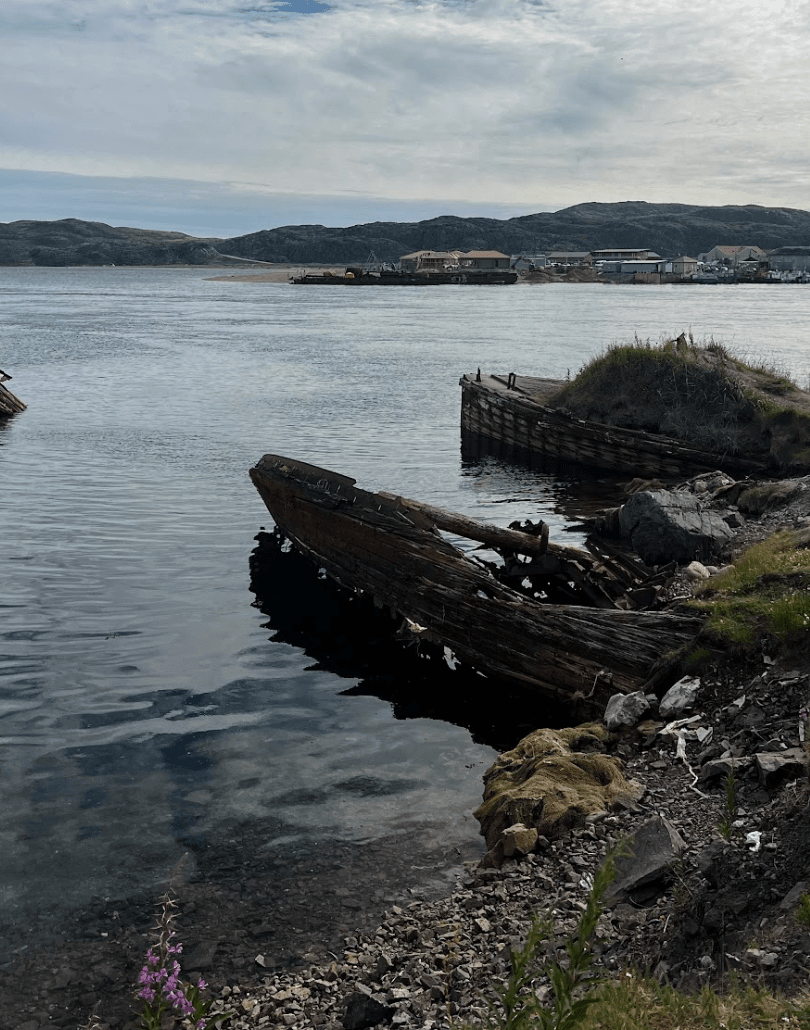 Кладбище кораблей в Териберке