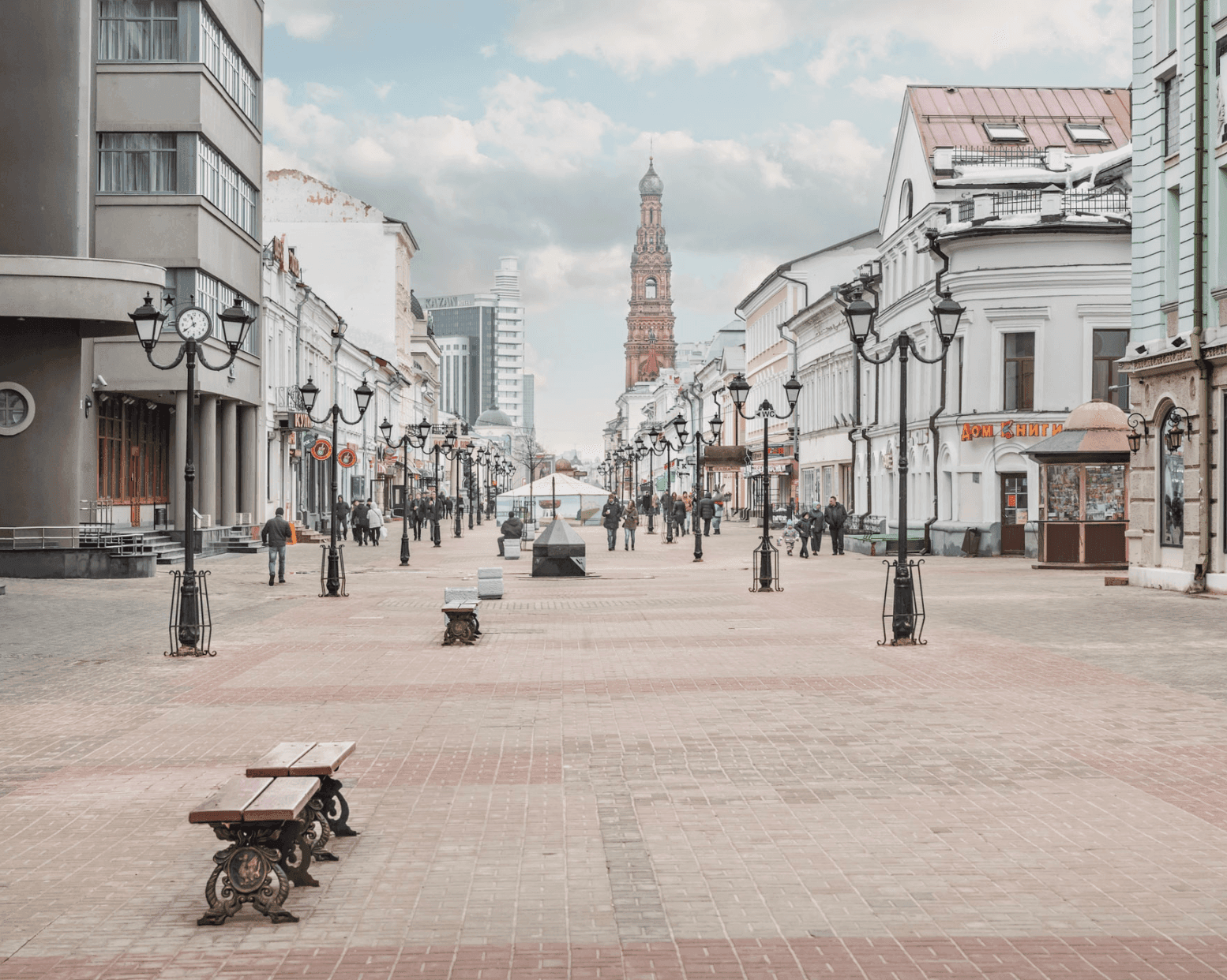 Улица Баумана в Казани