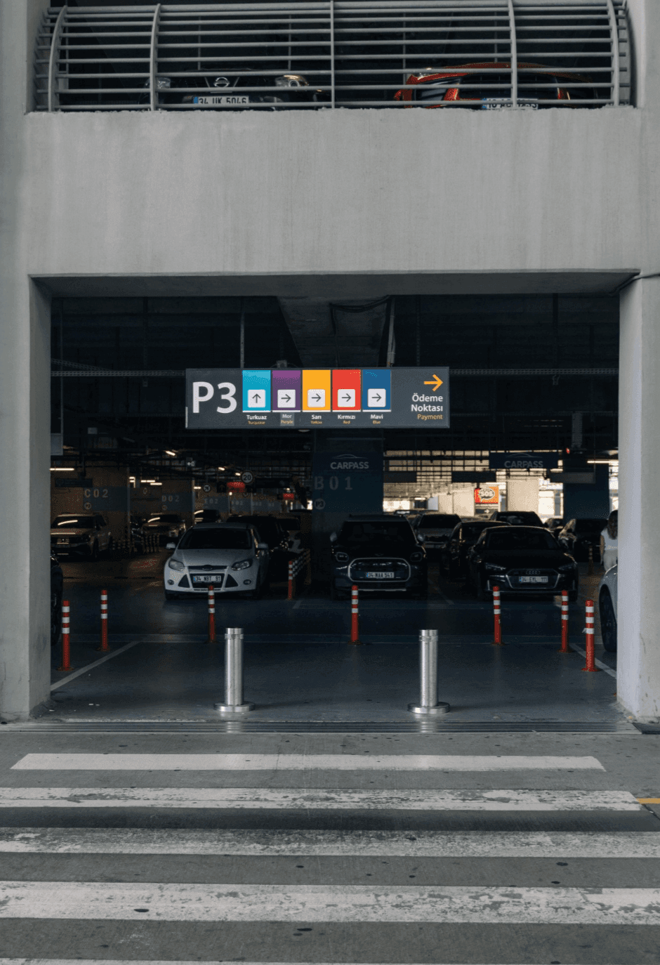 Парковка в аэропорту в Стамбуле