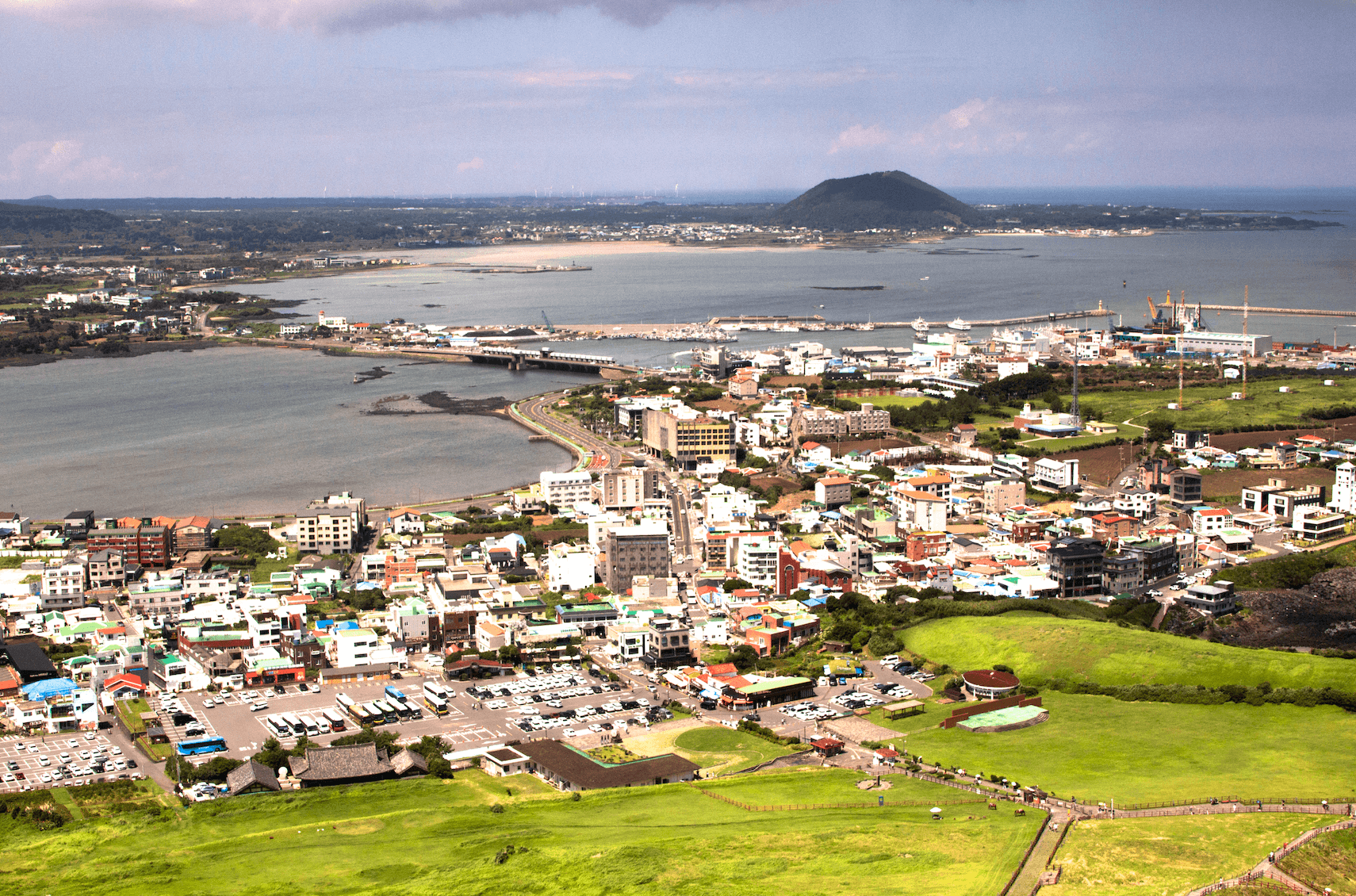 Вулкан Сонсан Ильчхульбон в Корее