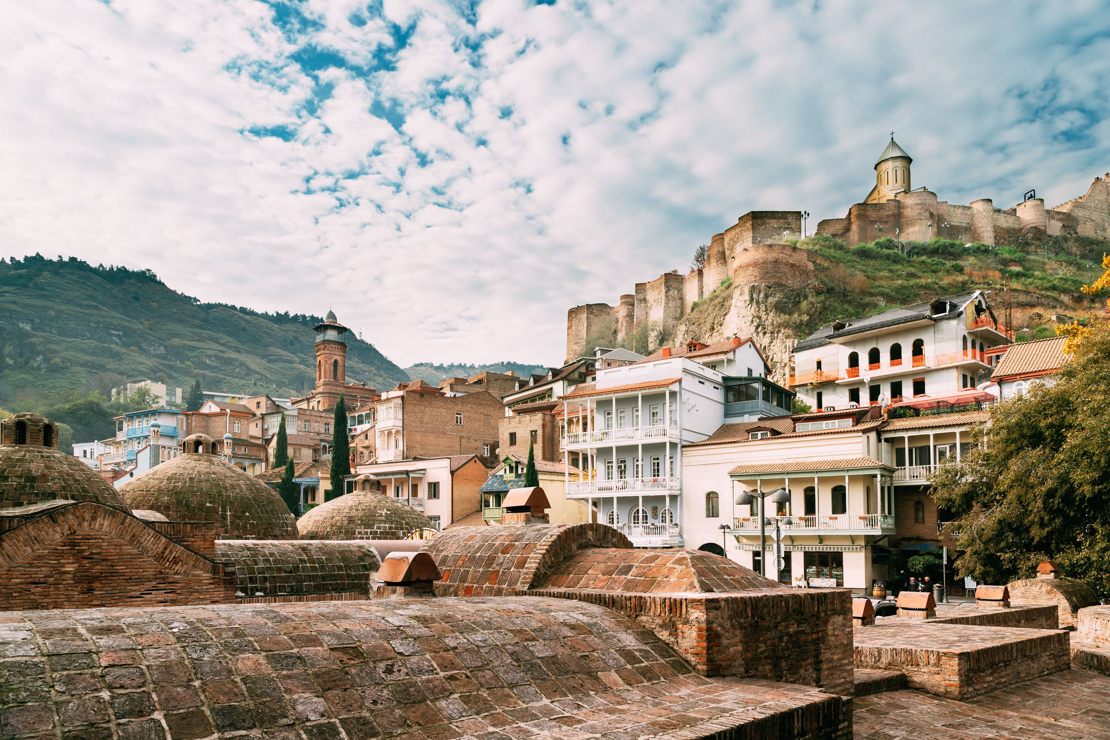 куда поехать в октябре