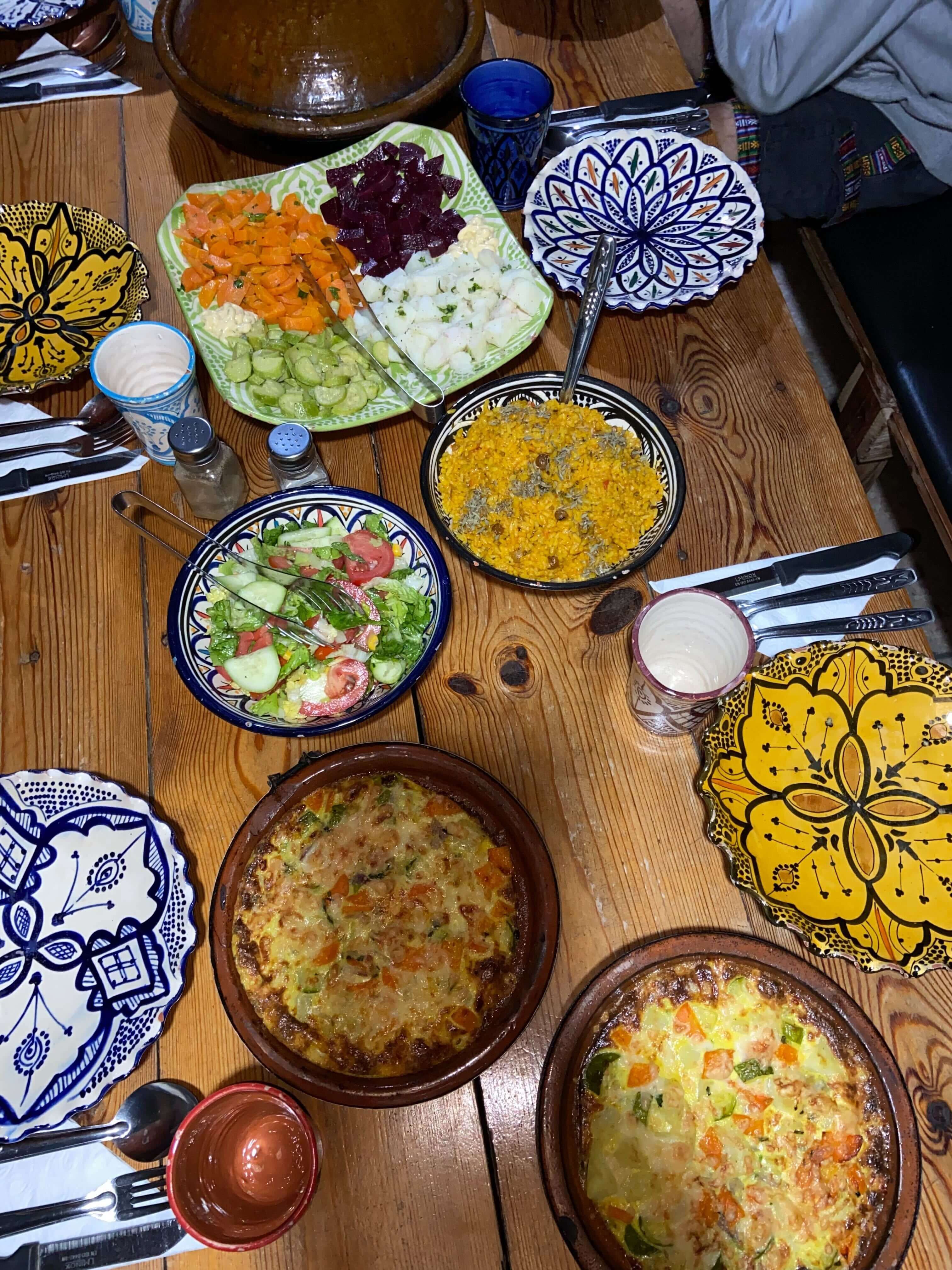 Ужин в Марокко, в Кэмпе где я работала.jpg