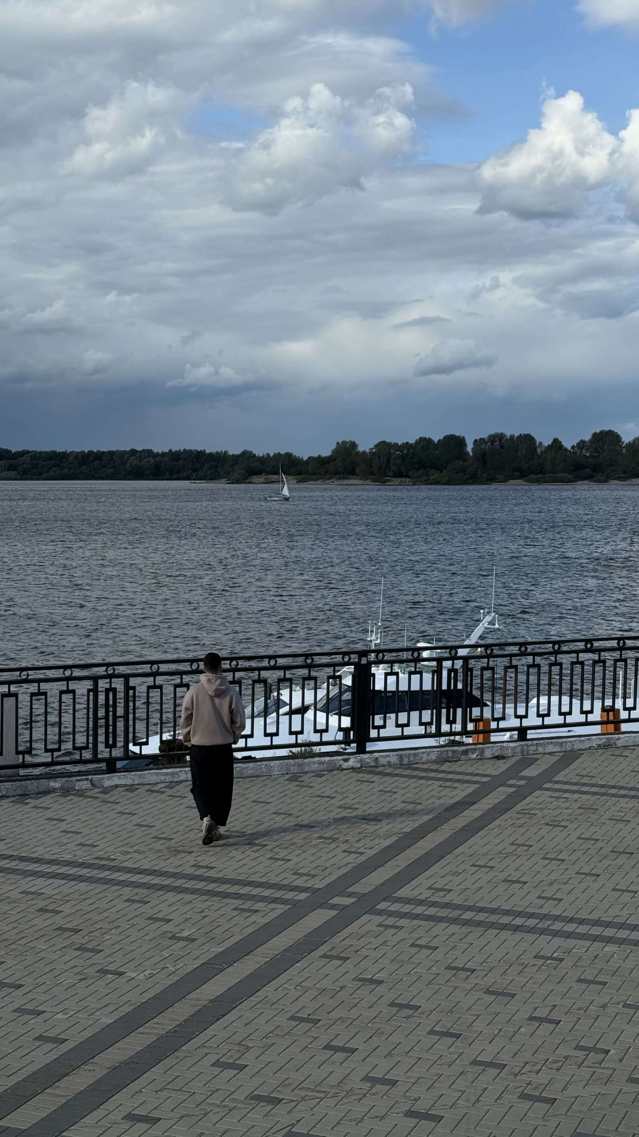 Верхне-волжская набережная .jpg