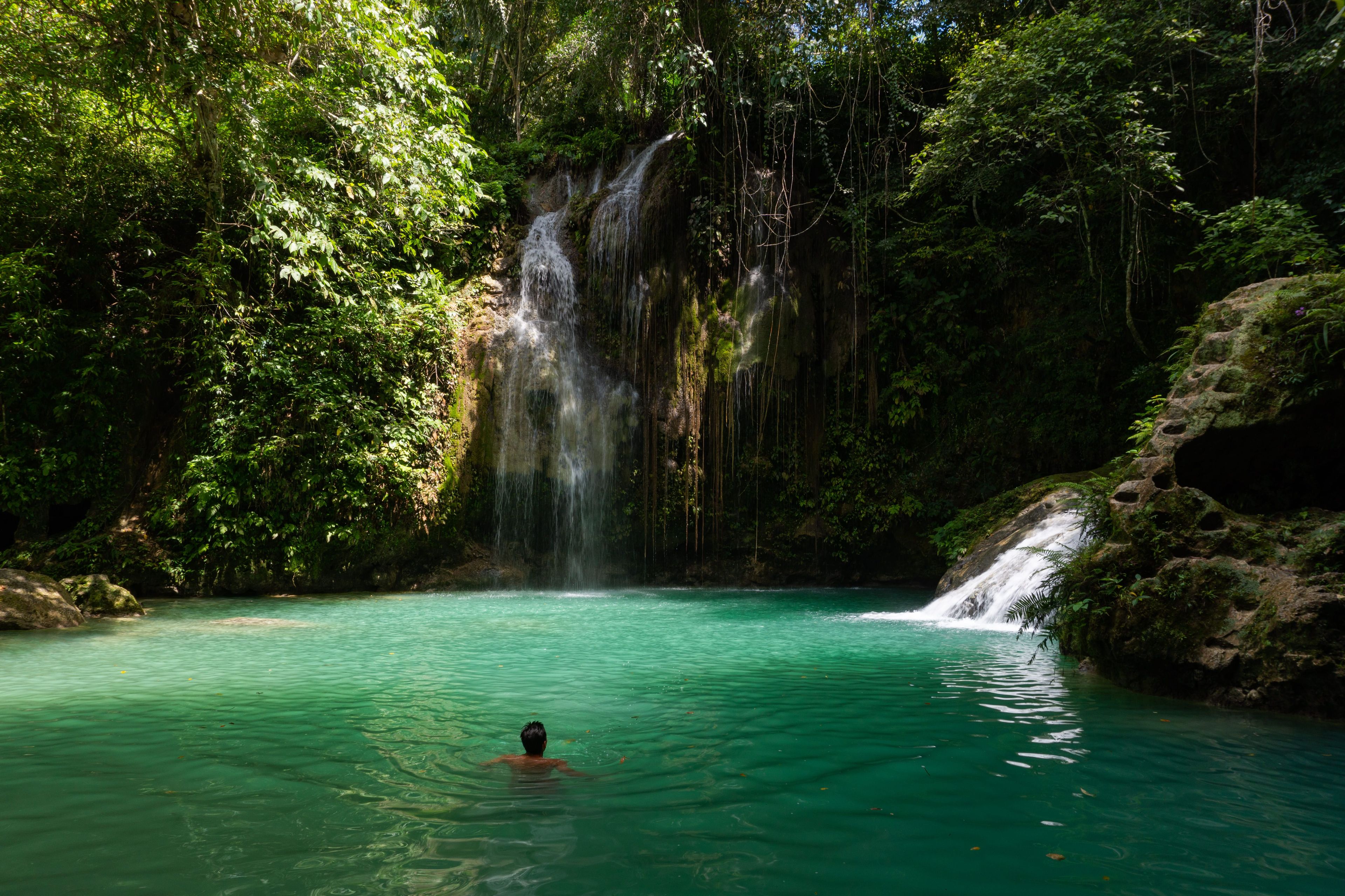 Водопад на Себу