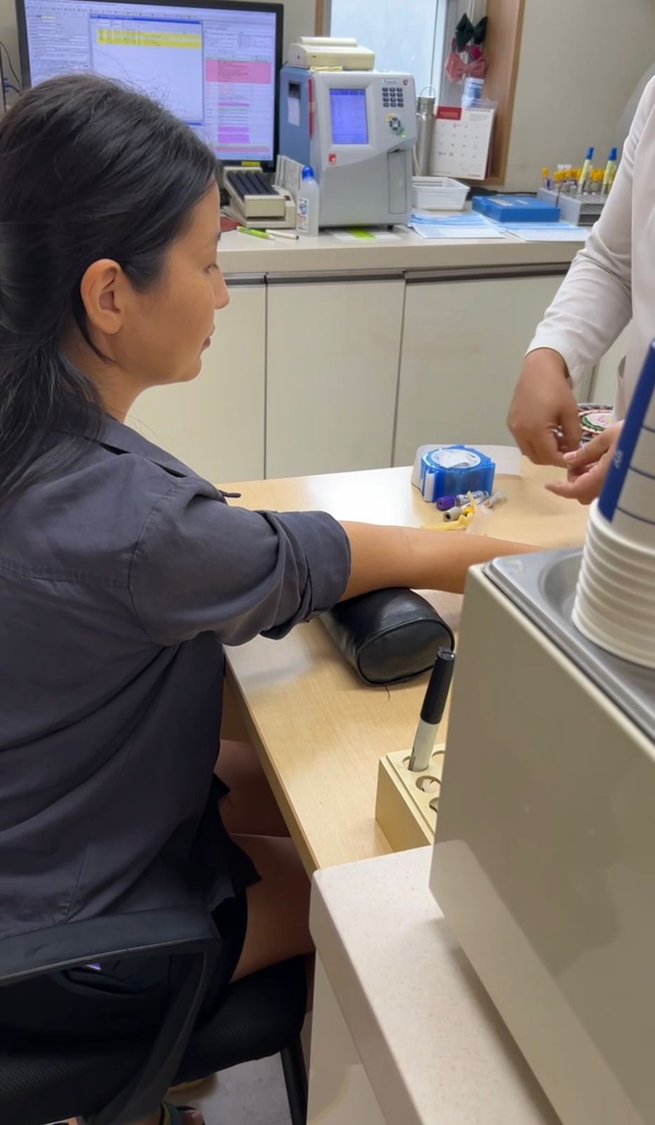 берут кровь.jpeg