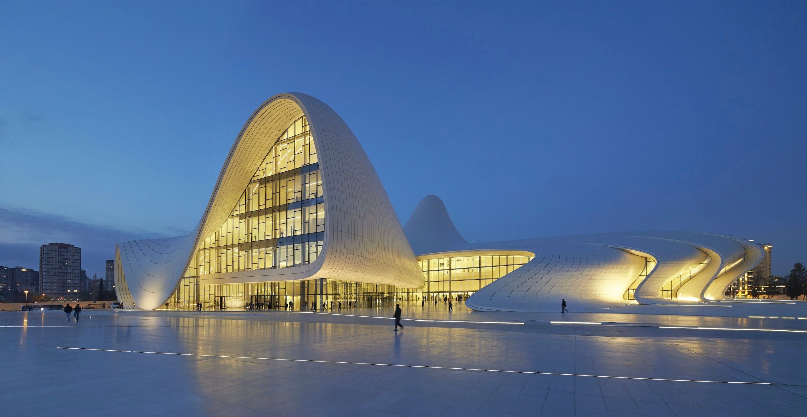 центр гейдара алиева.jpg