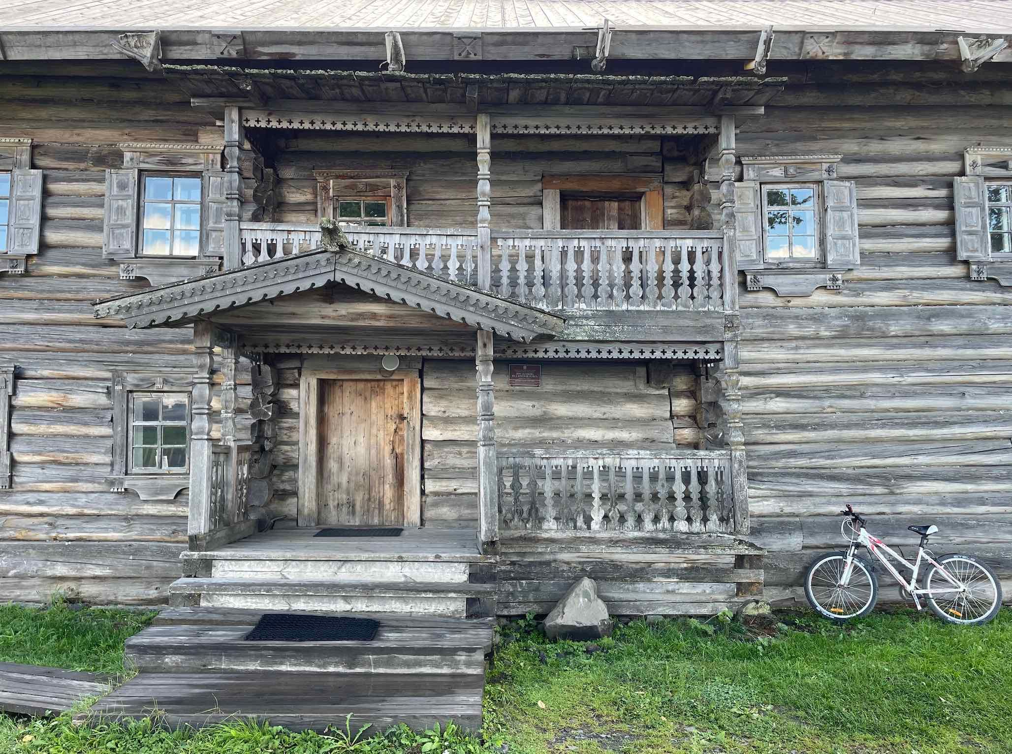 дом ананьина в деревне ямки на кижах.jpg