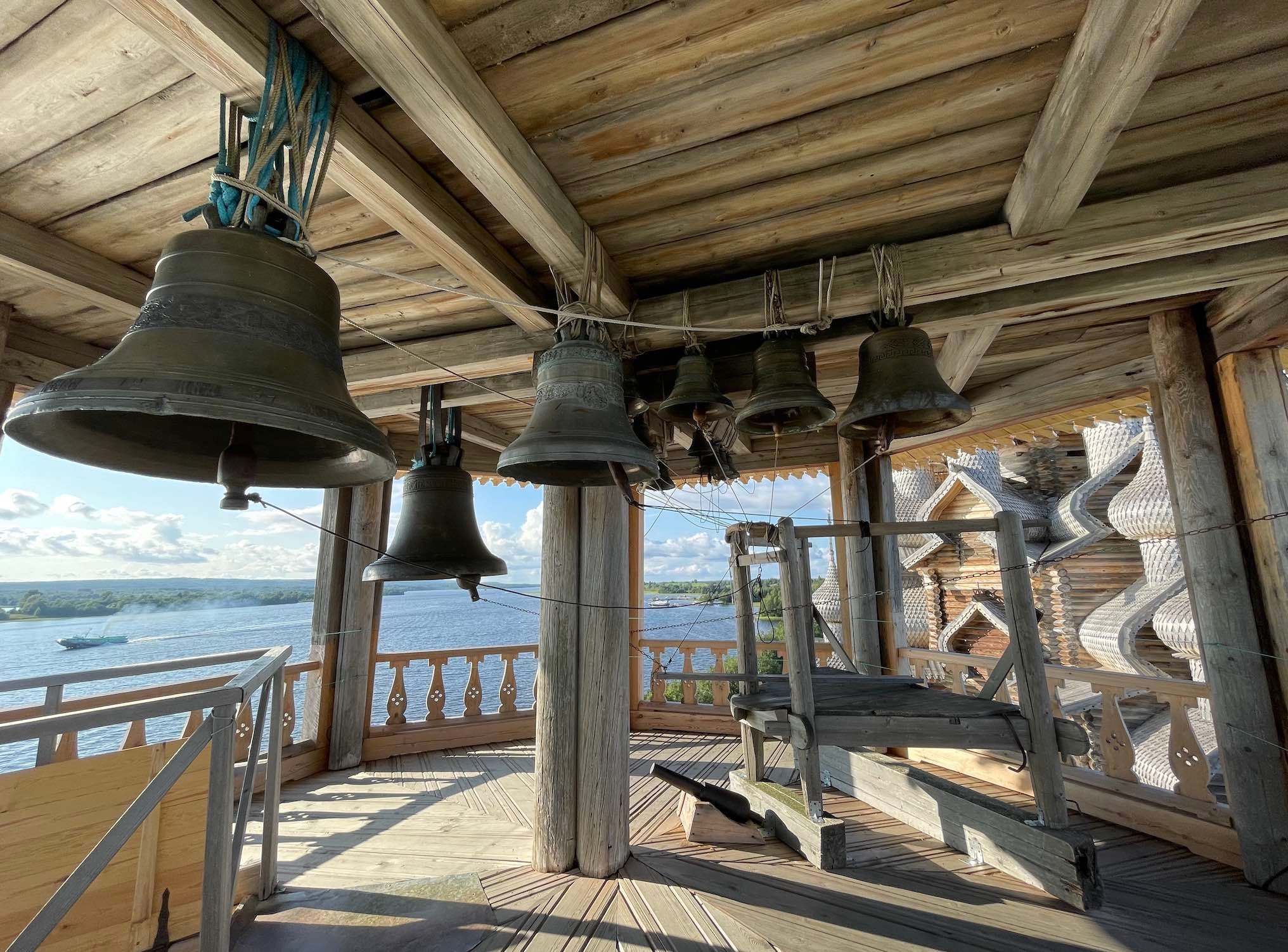 колокольня церкви.jpg